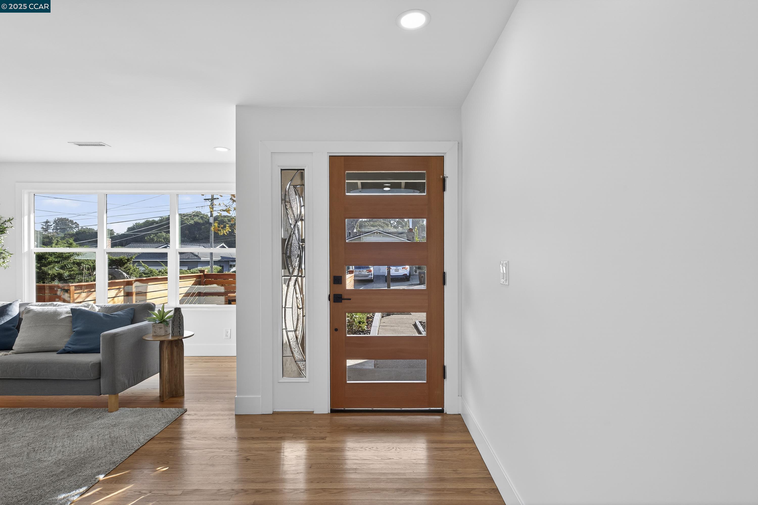 Detail Gallery Image 9 of 60 For 1264 Belfair Dr, Pinole,  CA 94564 - 3 Beds | 2 Baths