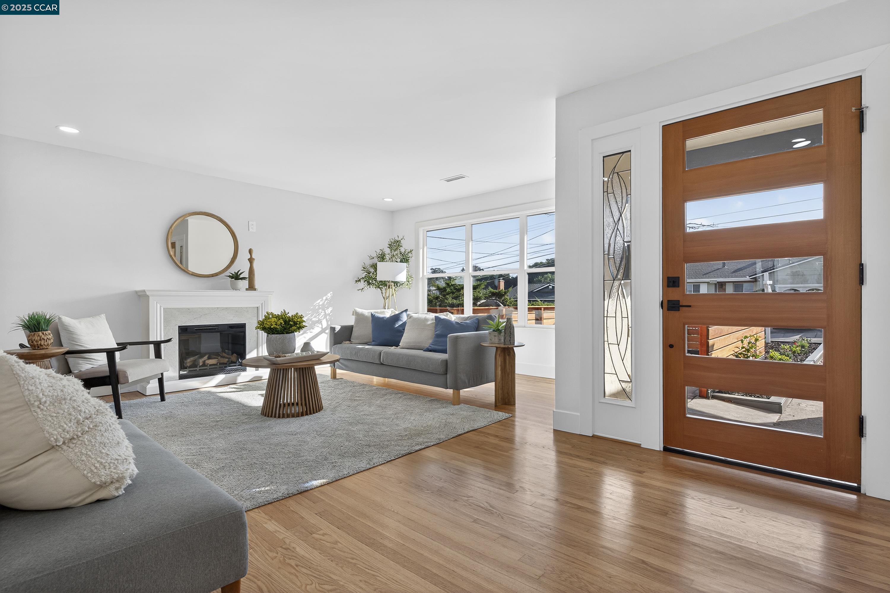 Detail Gallery Image 10 of 60 For 1264 Belfair Dr, Pinole,  CA 94564 - 3 Beds | 2 Baths