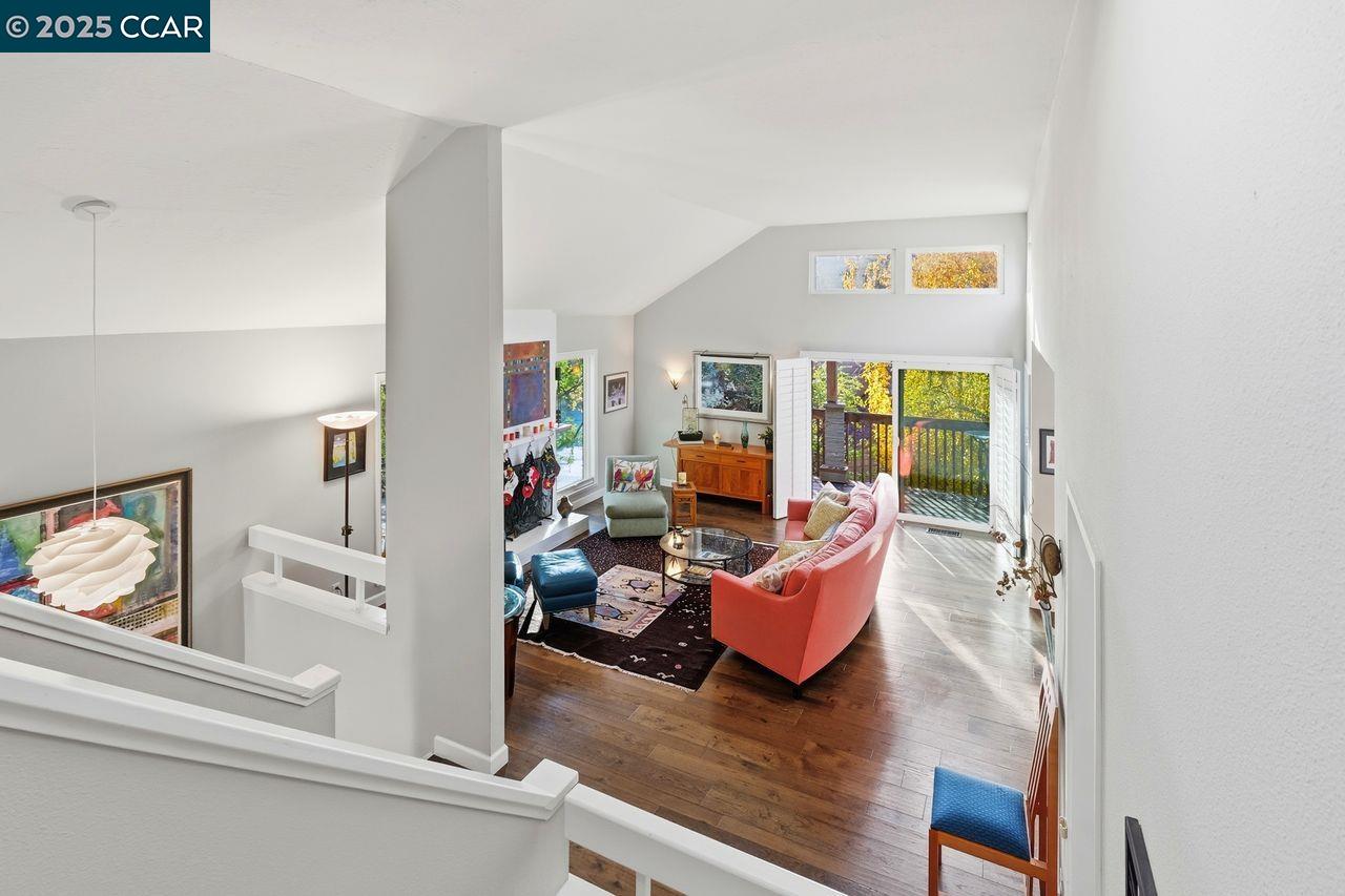 Detail Gallery Image 7 of 46 For 533 Monarch Ridge Dr, Walnut Creek,  CA 94597 - 2 Beds | 2/1 Baths