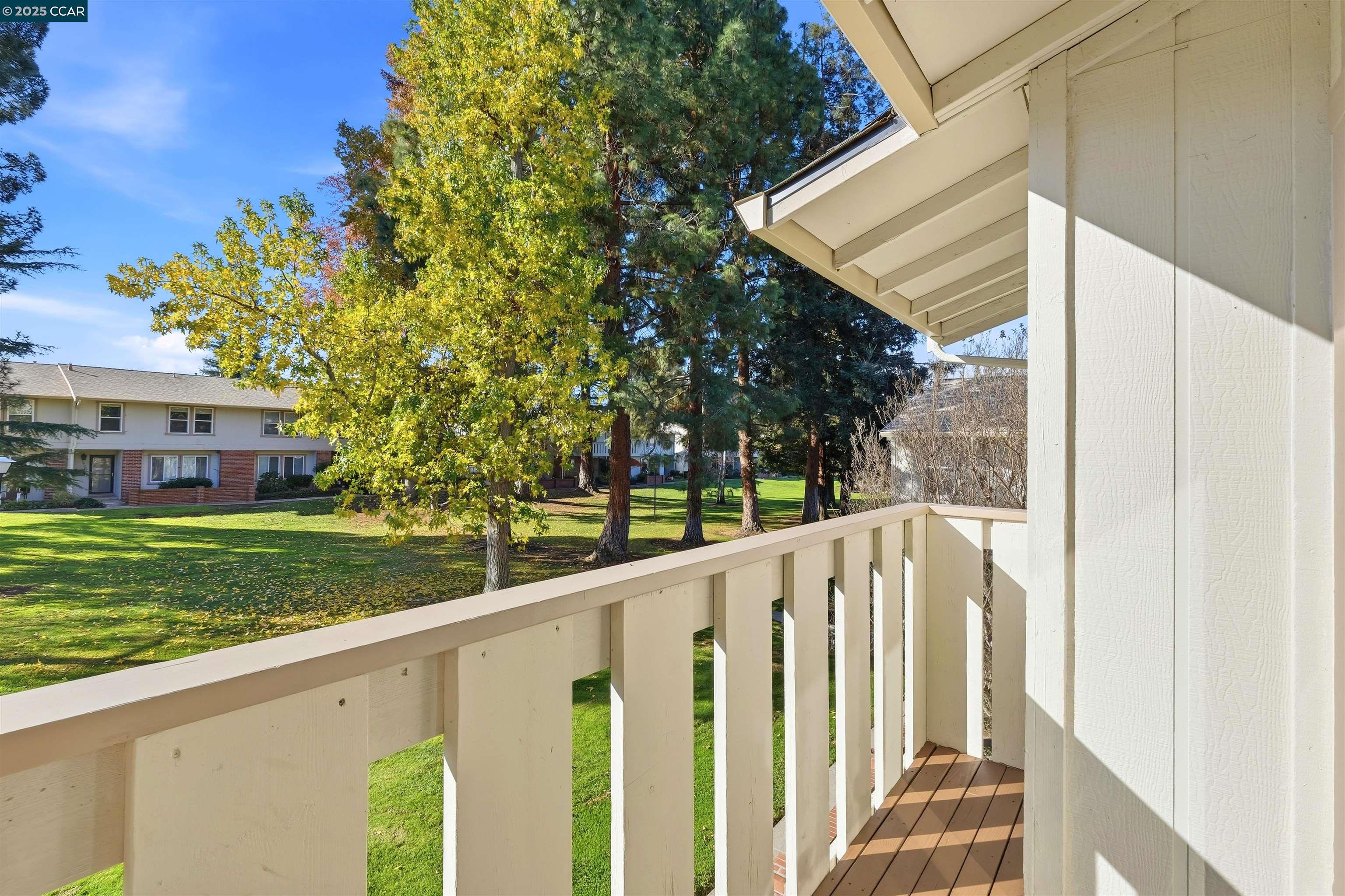 Detail Gallery Image 28 of 38 For 1804 Wildbrook Ct #C,  Concord,  CA 94521 - 2 Beds | 2 Baths