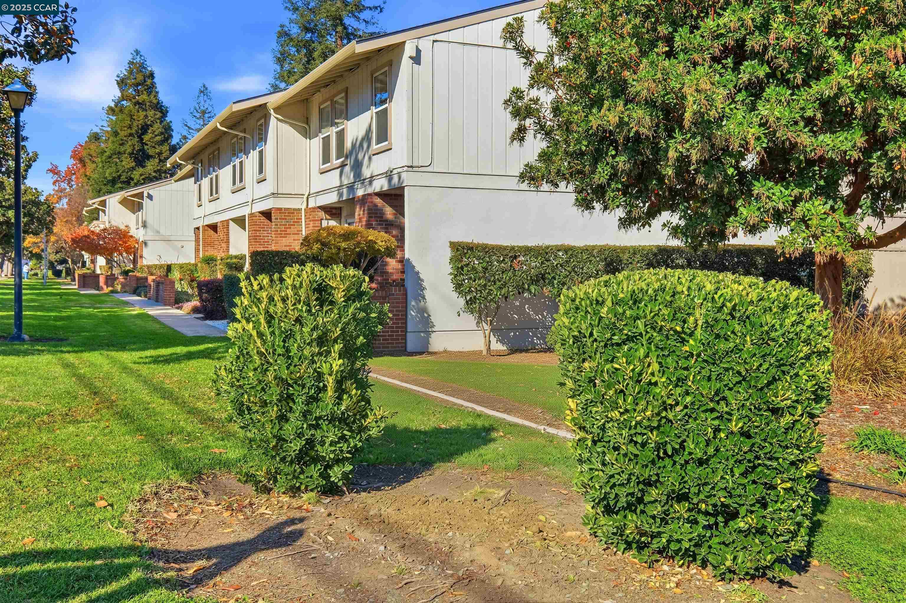 Detail Gallery Image 38 of 38 For 1804 Wildbrook Ct #C,  Concord,  CA 94521 - 2 Beds | 2 Baths