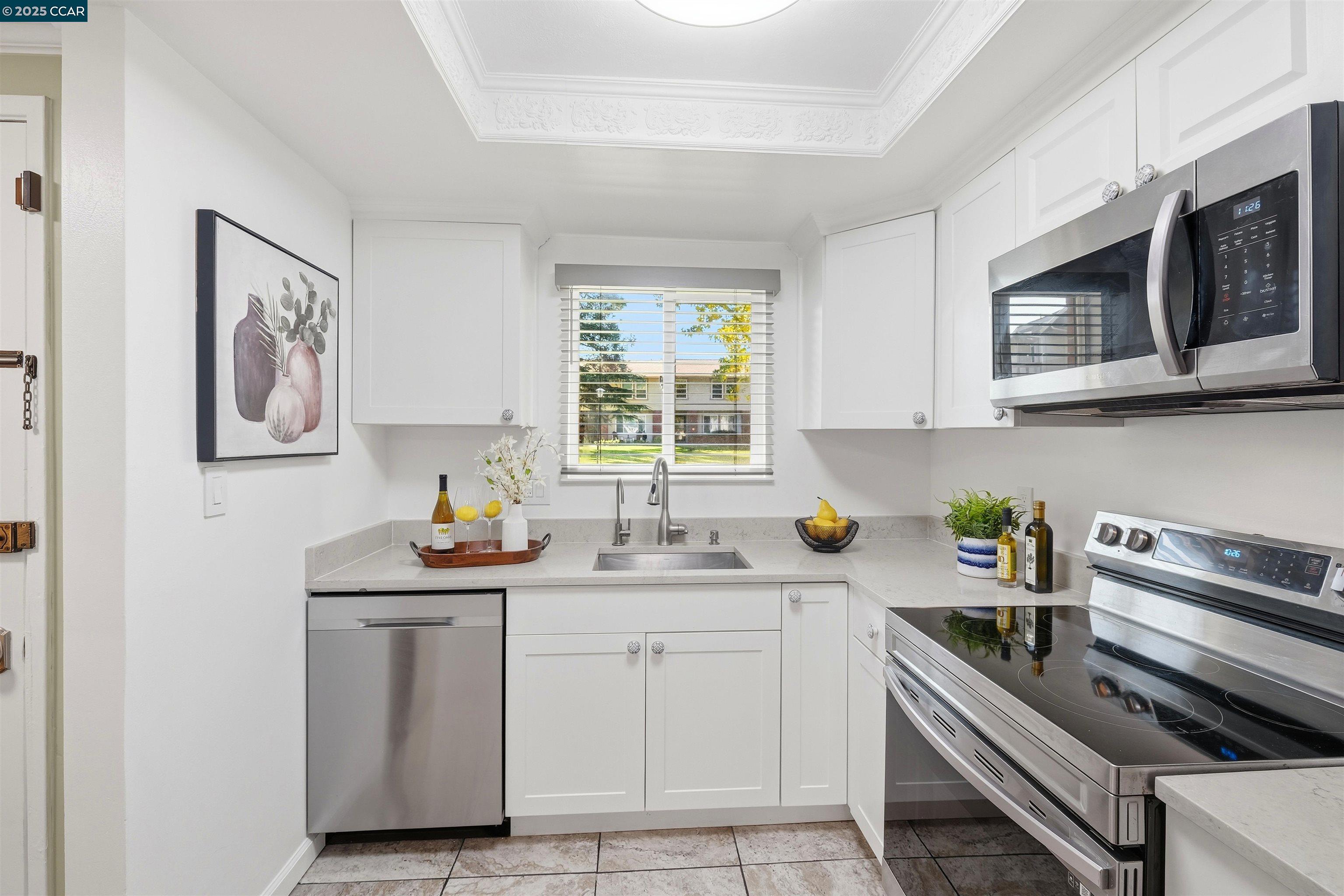 Detail Gallery Image 7 of 38 For 1804 Wildbrook Ct #C,  Concord,  CA 94521 - 2 Beds | 2 Baths