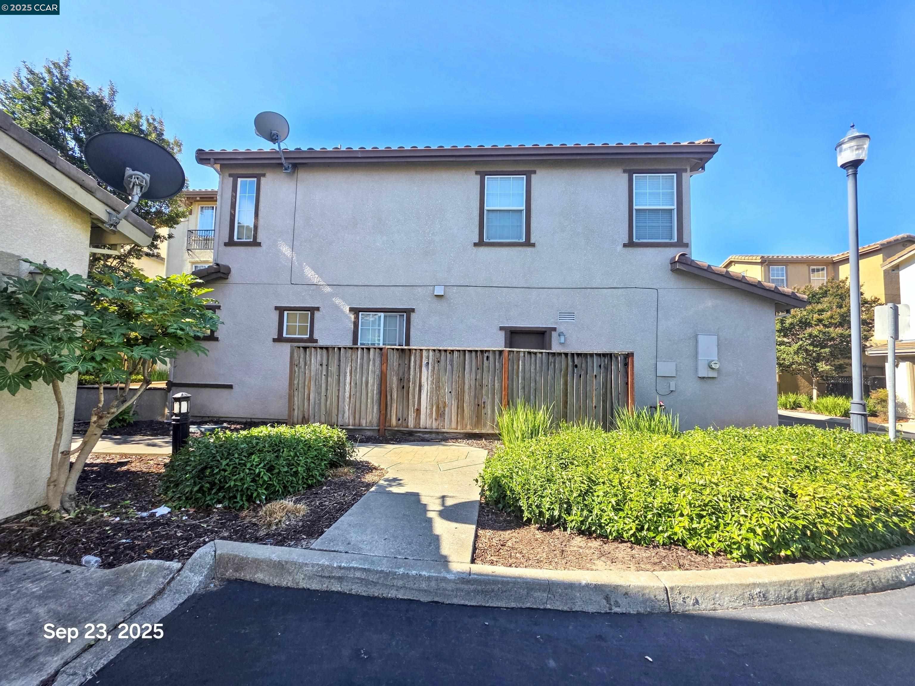 Detail Gallery Image 17 of 19 For 5036 Match Ct, Richmond,  CA 94806 - 3 Beds | 2/1 Baths