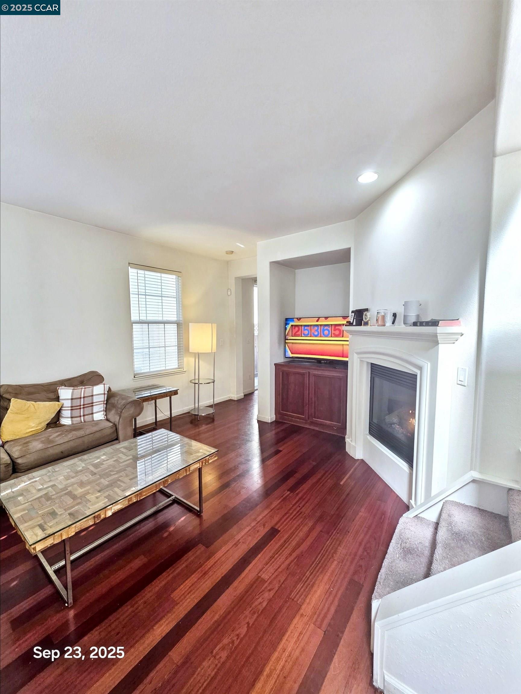 Detail Gallery Image 7 of 19 For 5036 Match Ct, Richmond,  CA 94806 - 3 Beds | 2/1 Baths