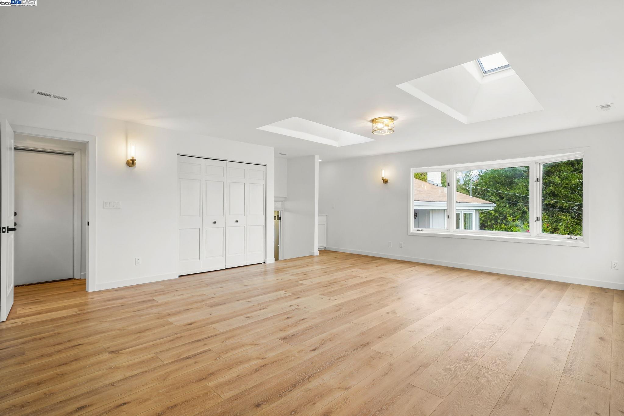 Detail Gallery Image 12 of 43 For 35 San Joaquin Pl, Novato,  CA 94947 - 4 Beds | 3 Baths