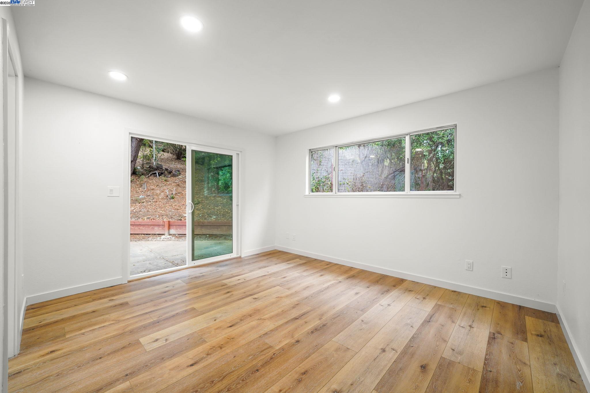 Detail Gallery Image 19 of 43 For 35 San Joaquin Pl, Novato,  CA 94947 - 4 Beds | 3 Baths