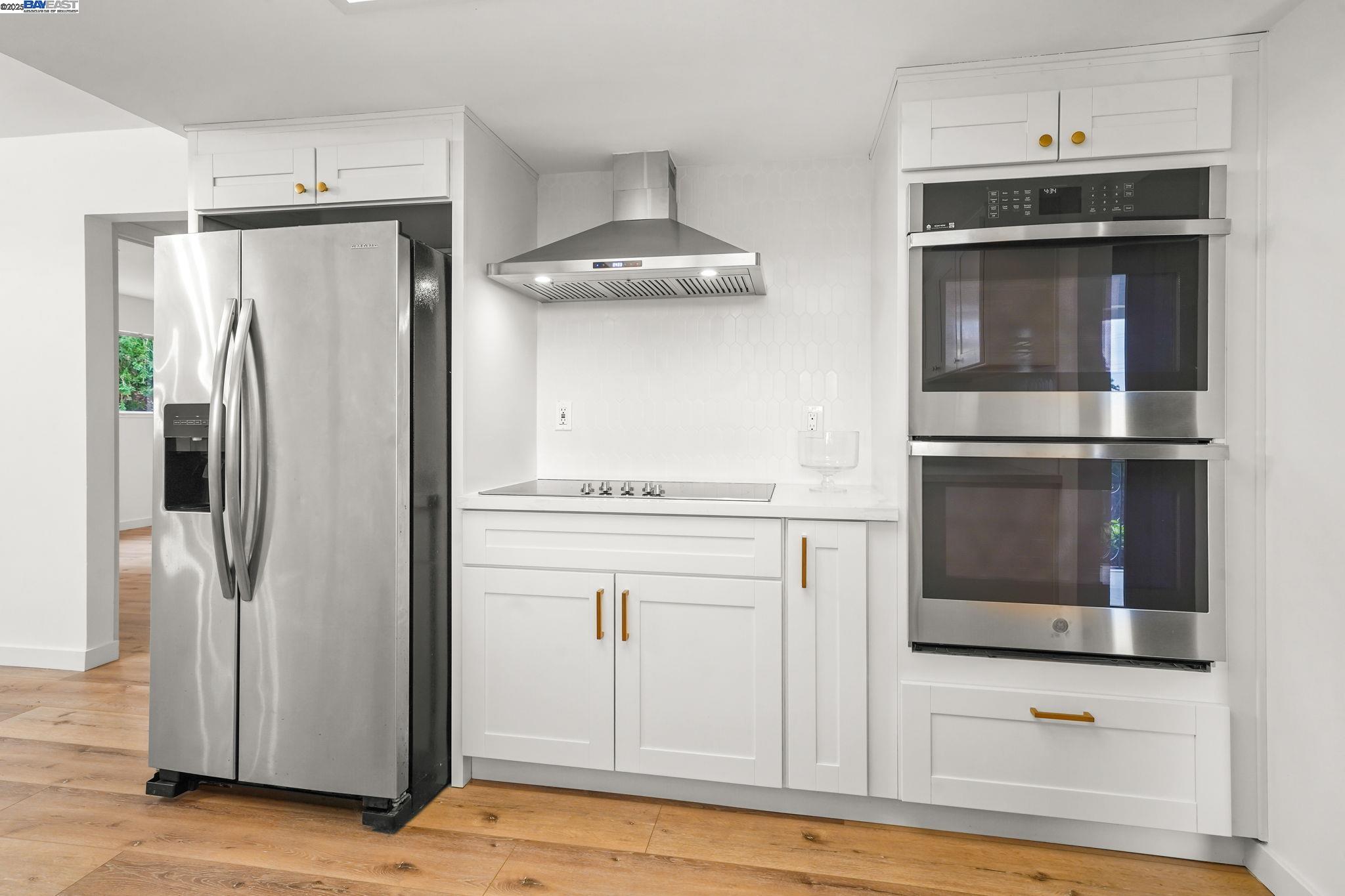 Detail Gallery Image 7 of 43 For 35 San Joaquin Pl, Novato,  CA 94947 - 4 Beds | 3 Baths