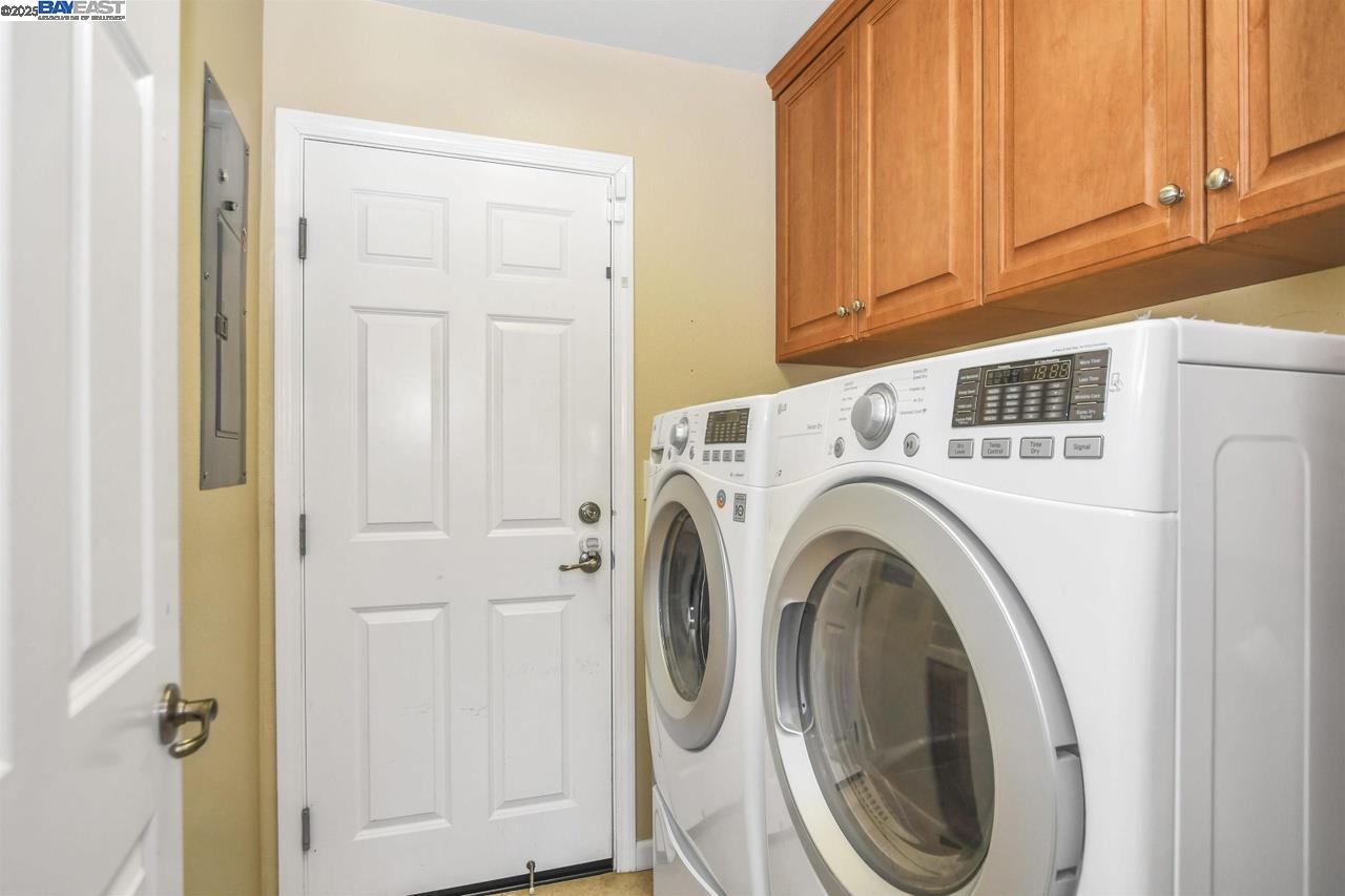 Detail Gallery Image 17 of 41 For 1461 Majestic Ln, Brentwood,  CA 94513 - 4 Beds | 2/1 Baths