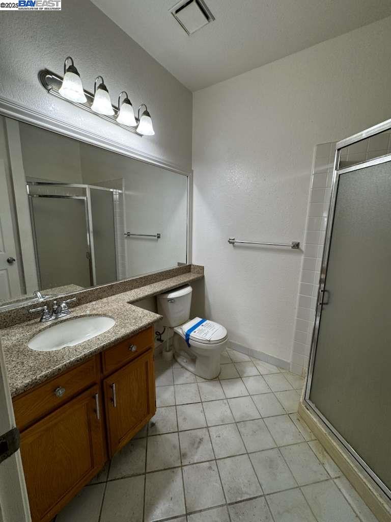 Detail Gallery Image 7 of 7 For 303 Dursey Dr, Pinole,  CA 94564 - – Beds | – Baths