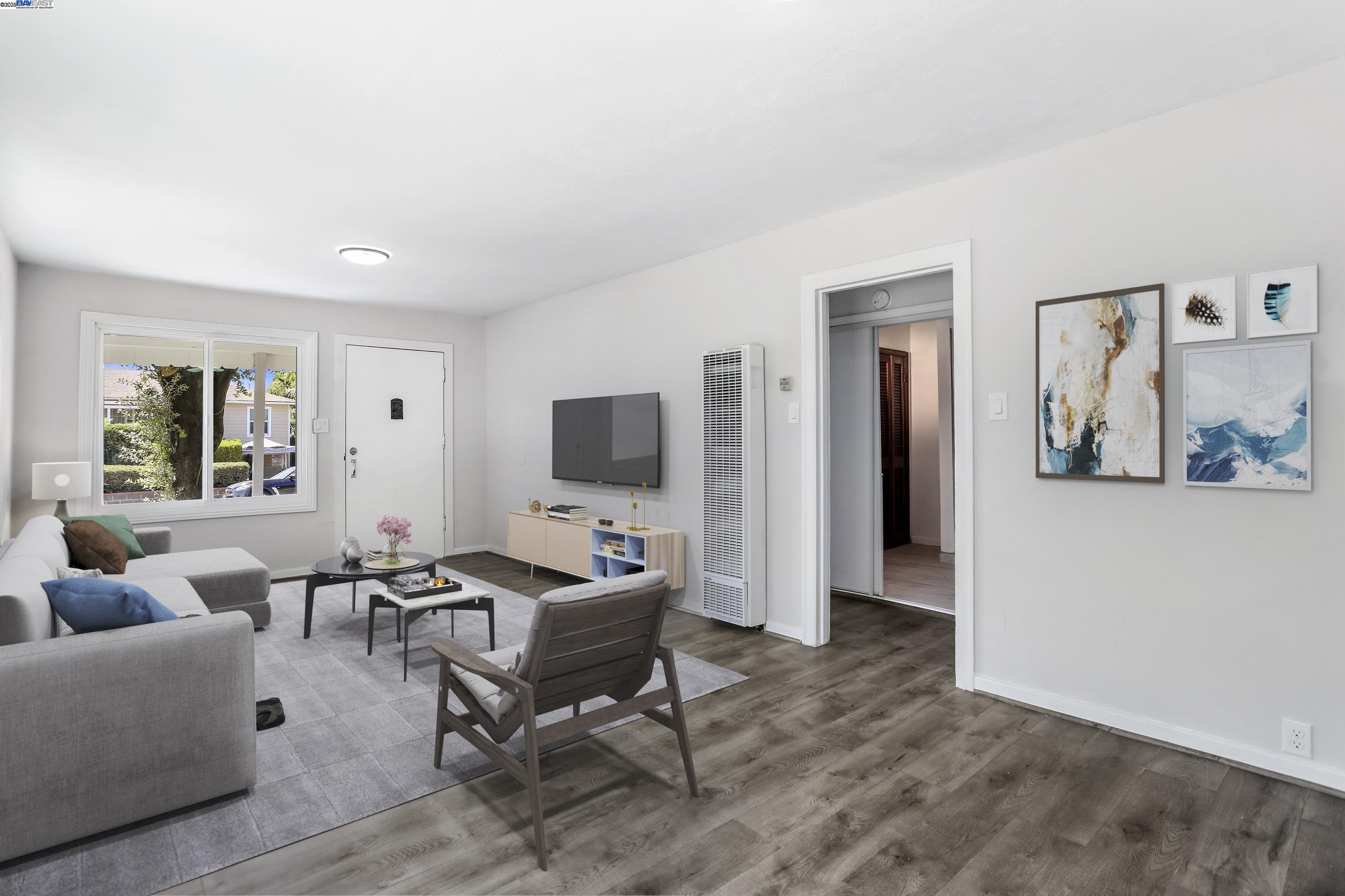 Detail Gallery Image 4 of 26 For 1925 Alpha Way, Antioch,  CA 94509 - 3 Beds | 2 Baths