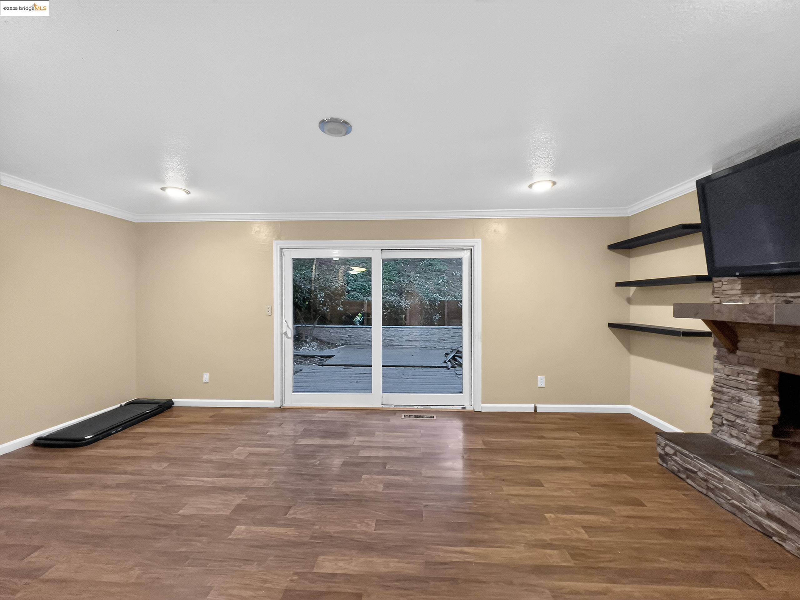 Detail Gallery Image 13 of 43 For 2322 Peachtree Cir, Antioch,  CA 94509 - 1 Beds | 1/1 Baths