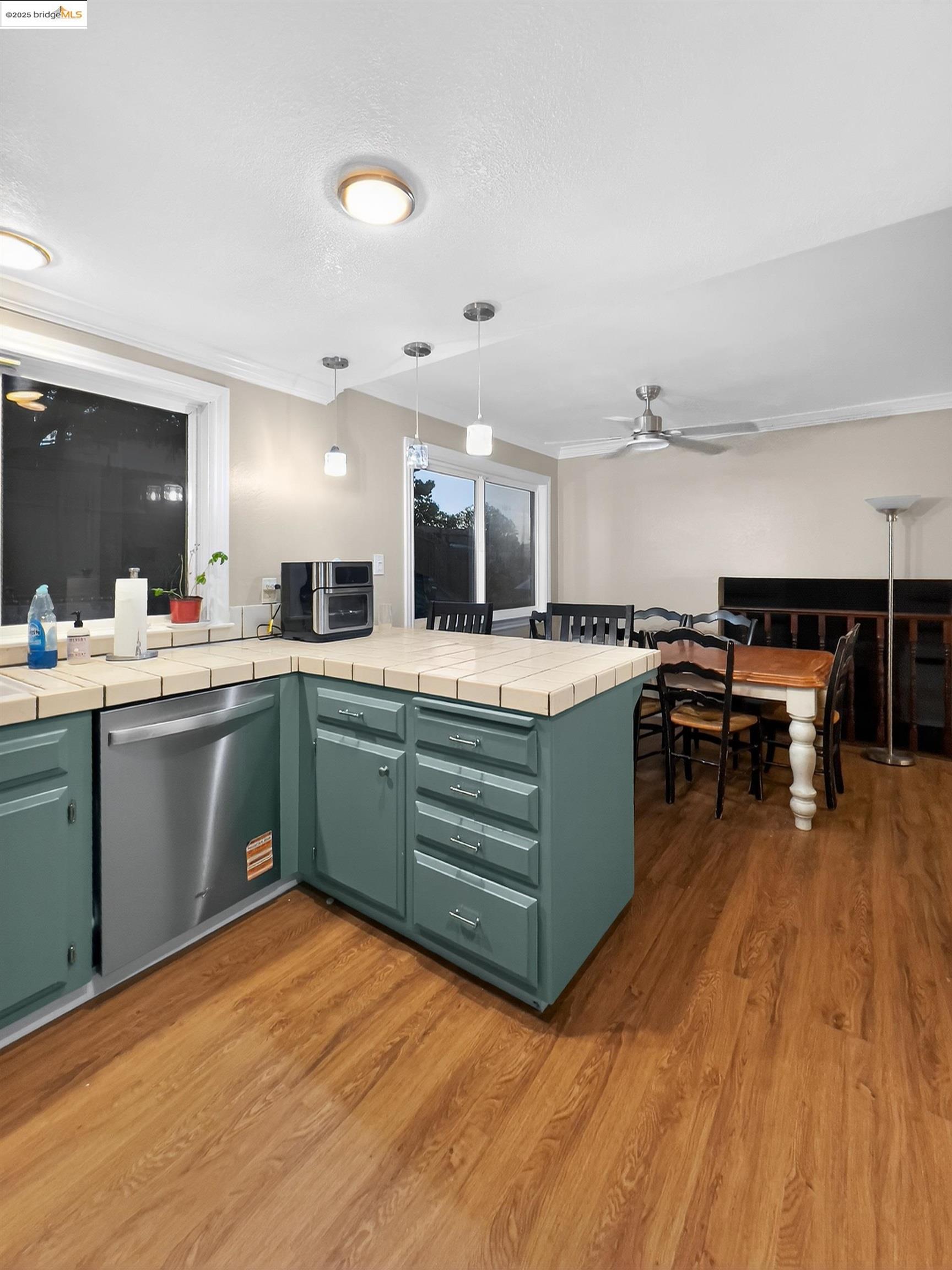 Detail Gallery Image 23 of 43 For 2322 Peachtree Cir, Antioch,  CA 94509 - 1 Beds | 1/1 Baths