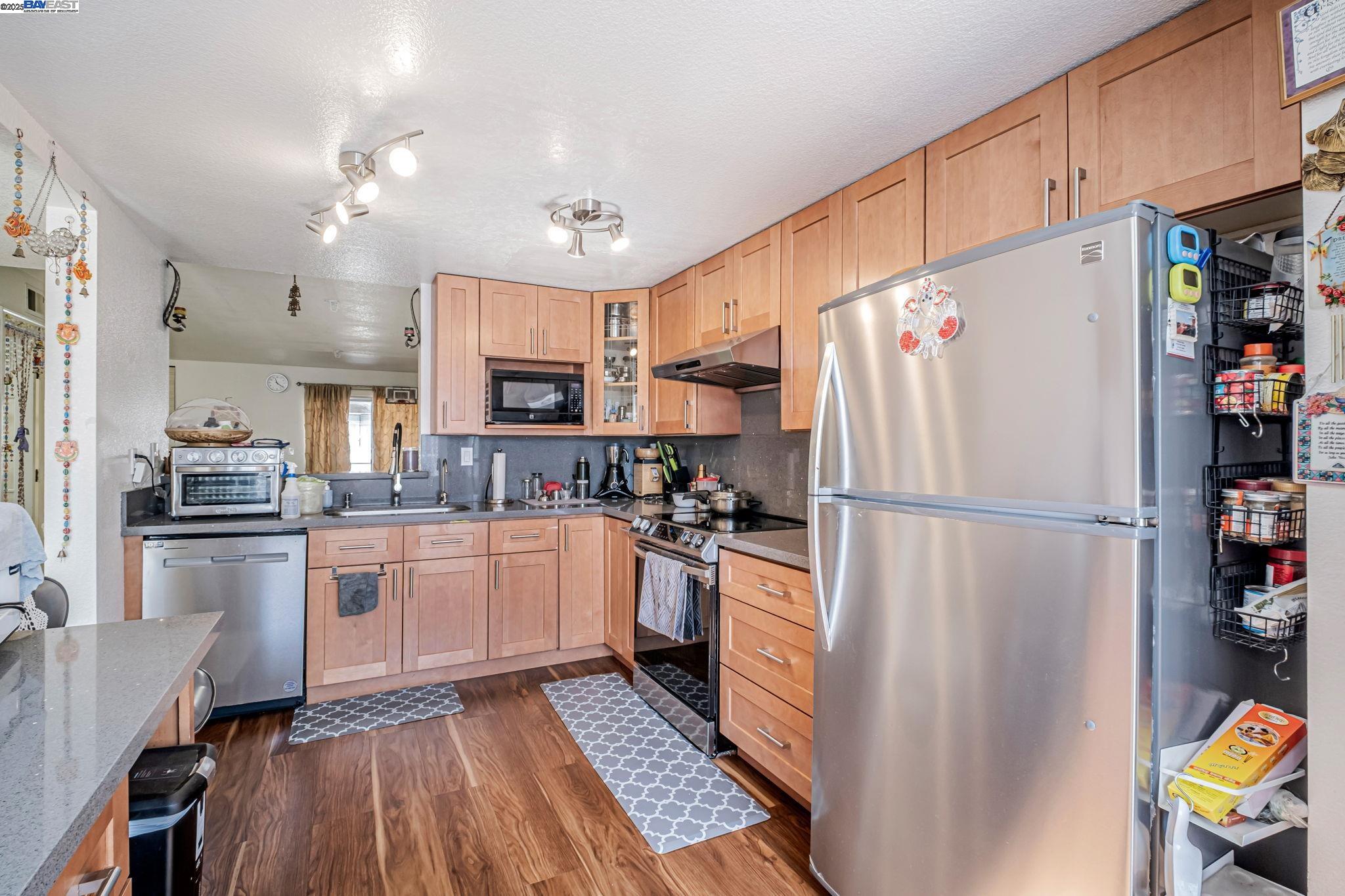 Photo #13: 41119217 Listing: Photo #13