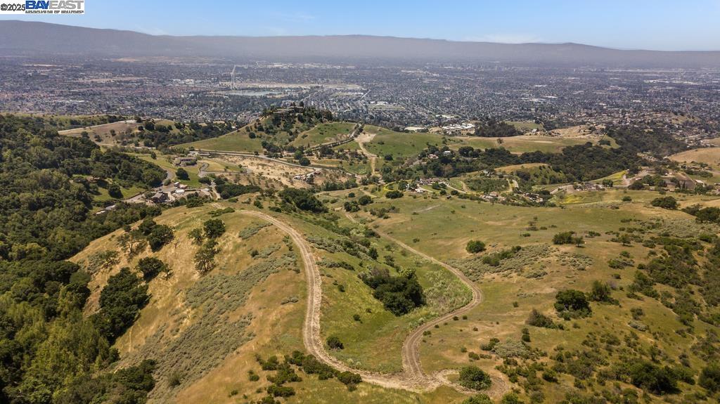 Detail Gallery Image 5 of 12 For 12780 Clayton Rd, San Jose,  CA 95127 - – Beds | – Baths