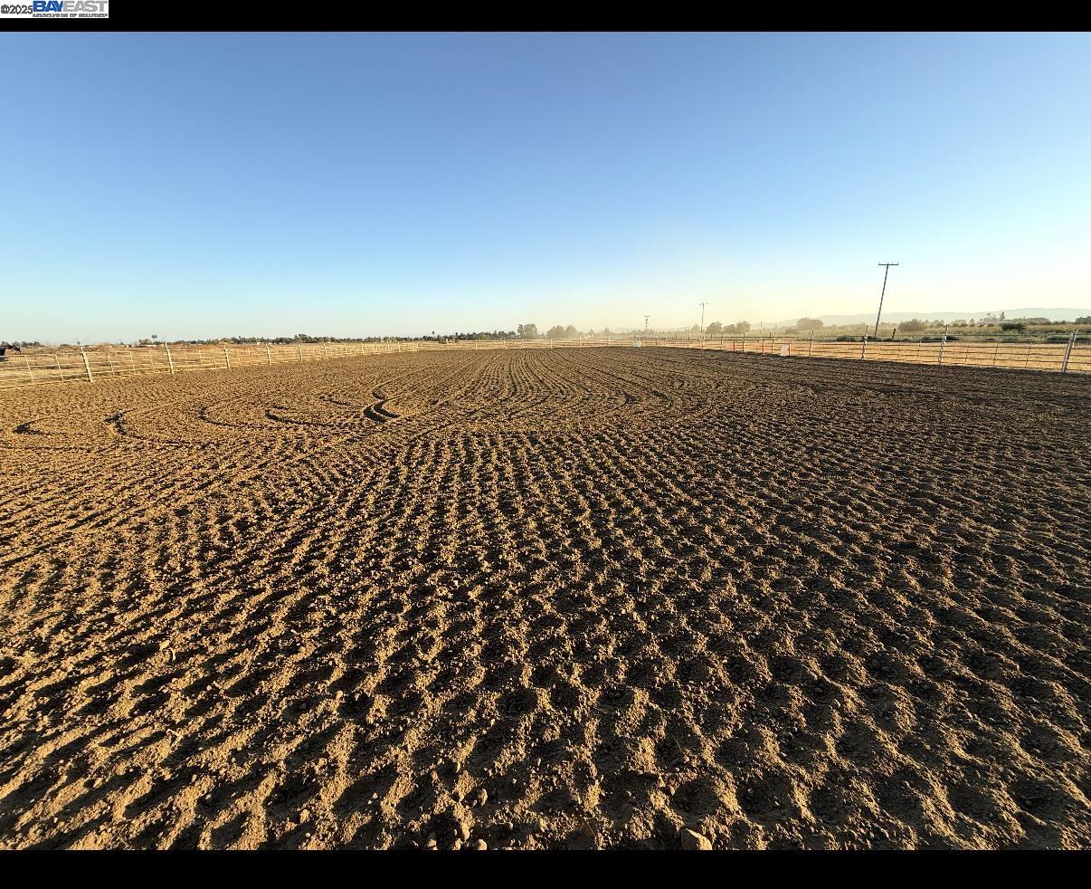 Detail Gallery Image 6 of 24 For Tule Ln, Knightsen,  CA 94548 - 2 Beds | 1 Baths