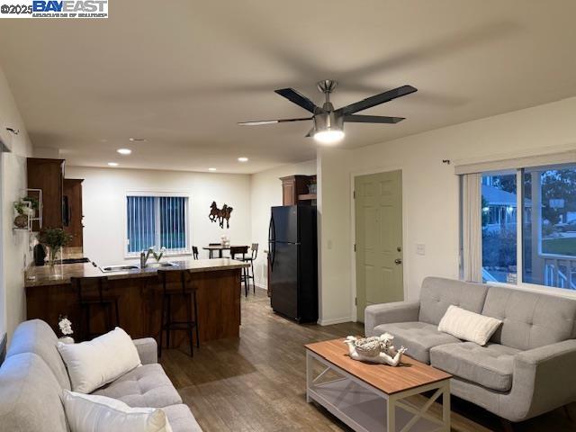 Detail Gallery Image 10 of 24 For Tule Ln, Knightsen,  CA 94548 - 2 Beds | 1 Baths