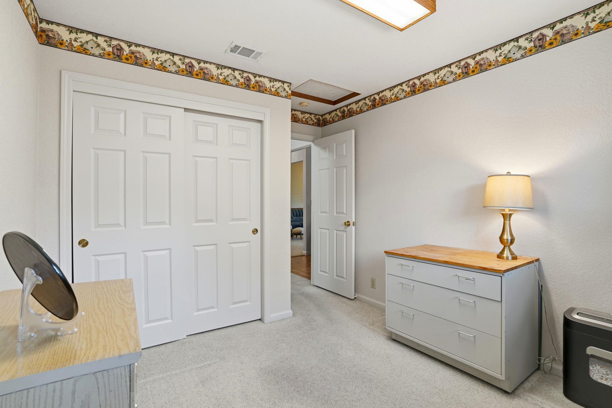 Detail Gallery Image 20 of 37 For 2414 Vine Ave, Escalon,  CA 95320 - 4 Beds | 2 Baths