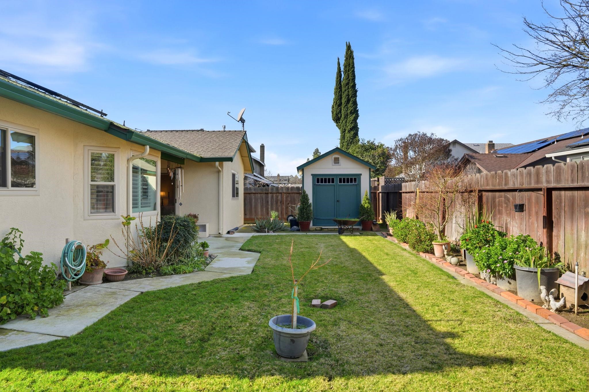 Detail Gallery Image 36 of 37 For 2414 Vine Ave, Escalon,  CA 95320 - 4 Beds | 2 Baths