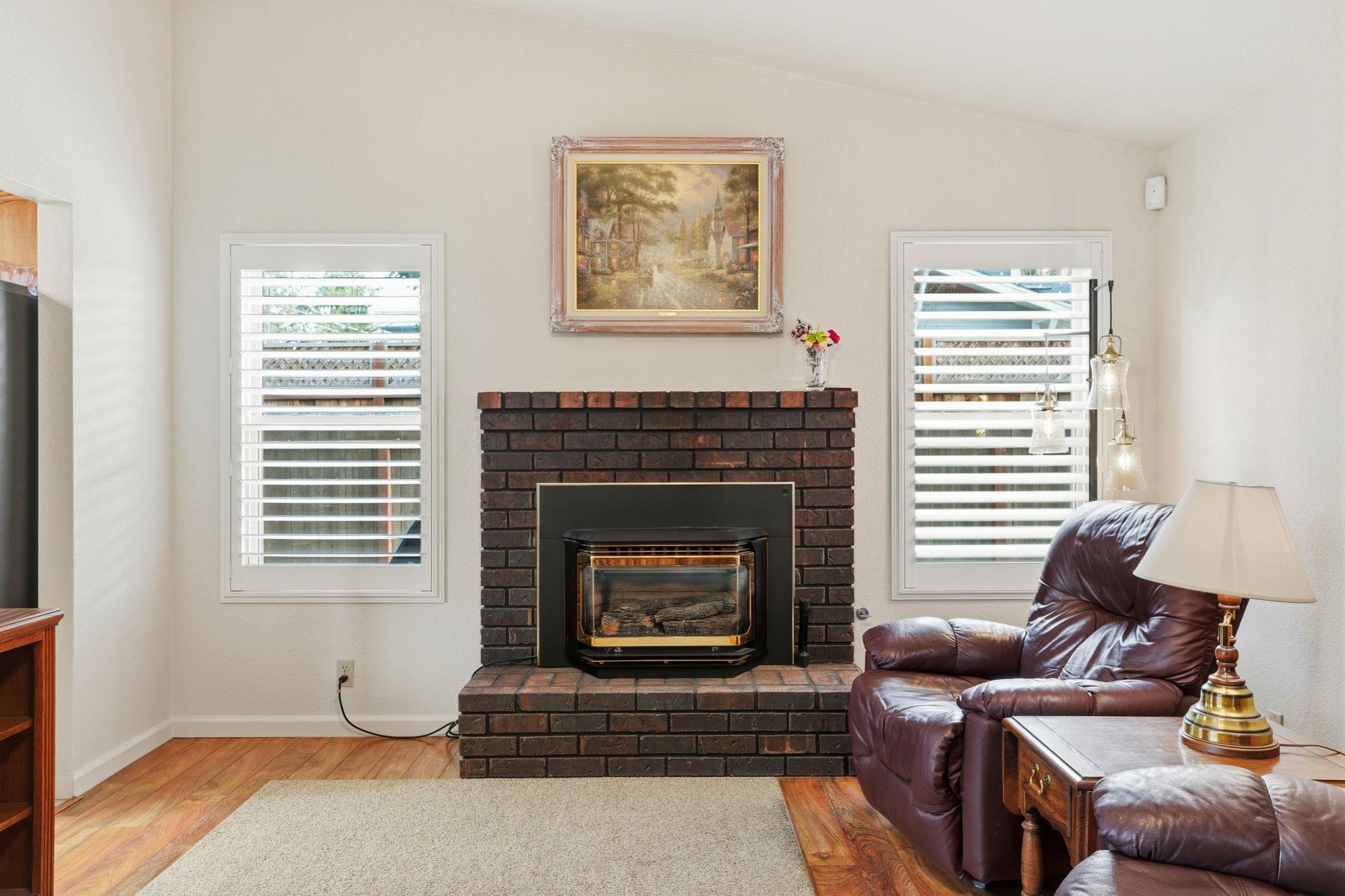 Detail Gallery Image 9 of 37 For 2414 Vine Ave, Escalon,  CA 95320 - 4 Beds | 2 Baths