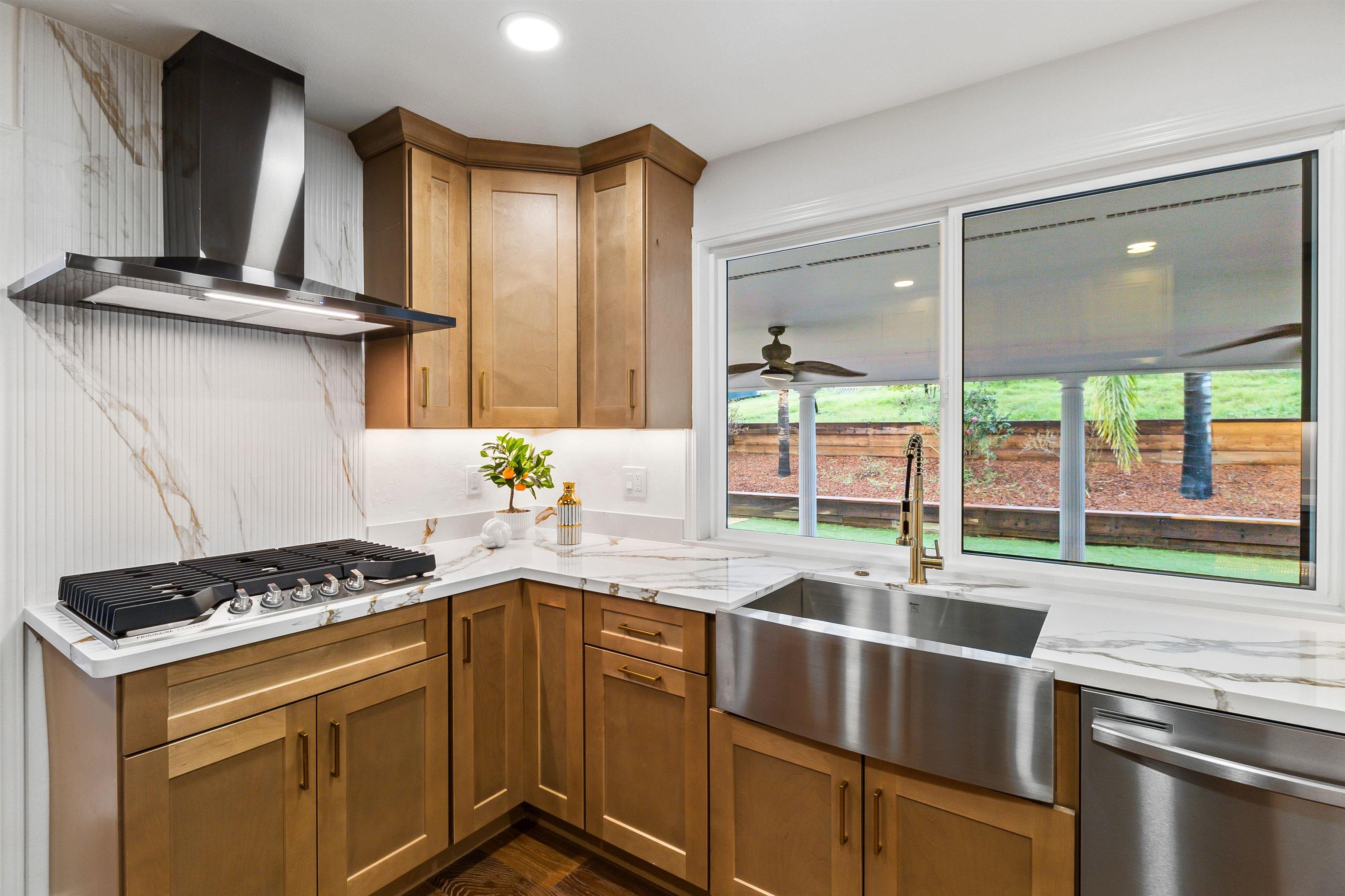 Detail Gallery Image 11 of 60 For 12200 Tesla Rd, Livermore,  CA 94550 - 4 Beds | 3 Baths