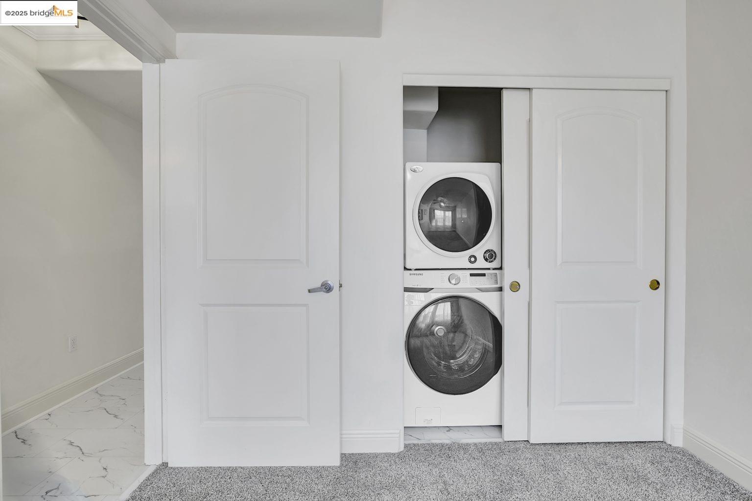 Detail Gallery Image 24 of 32 For 1515 14th Ave #302,  Oakland,  CA 94606 - 3 Beds | 2 Baths