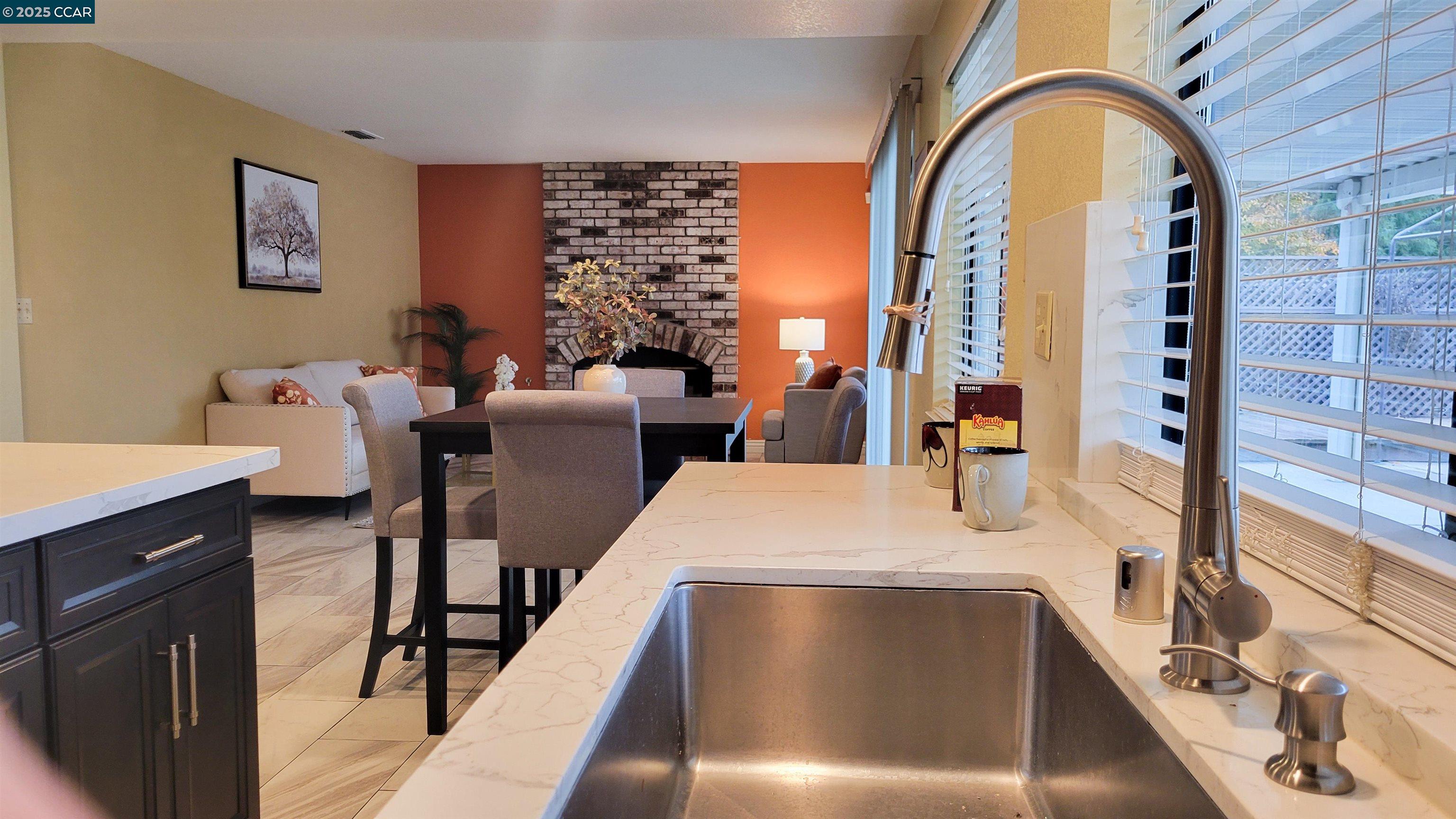 Detail Gallery Image 11 of 23 For 4632 Country Hills Dr, Antioch,  CA 94531 - 4 Beds | 3 Baths