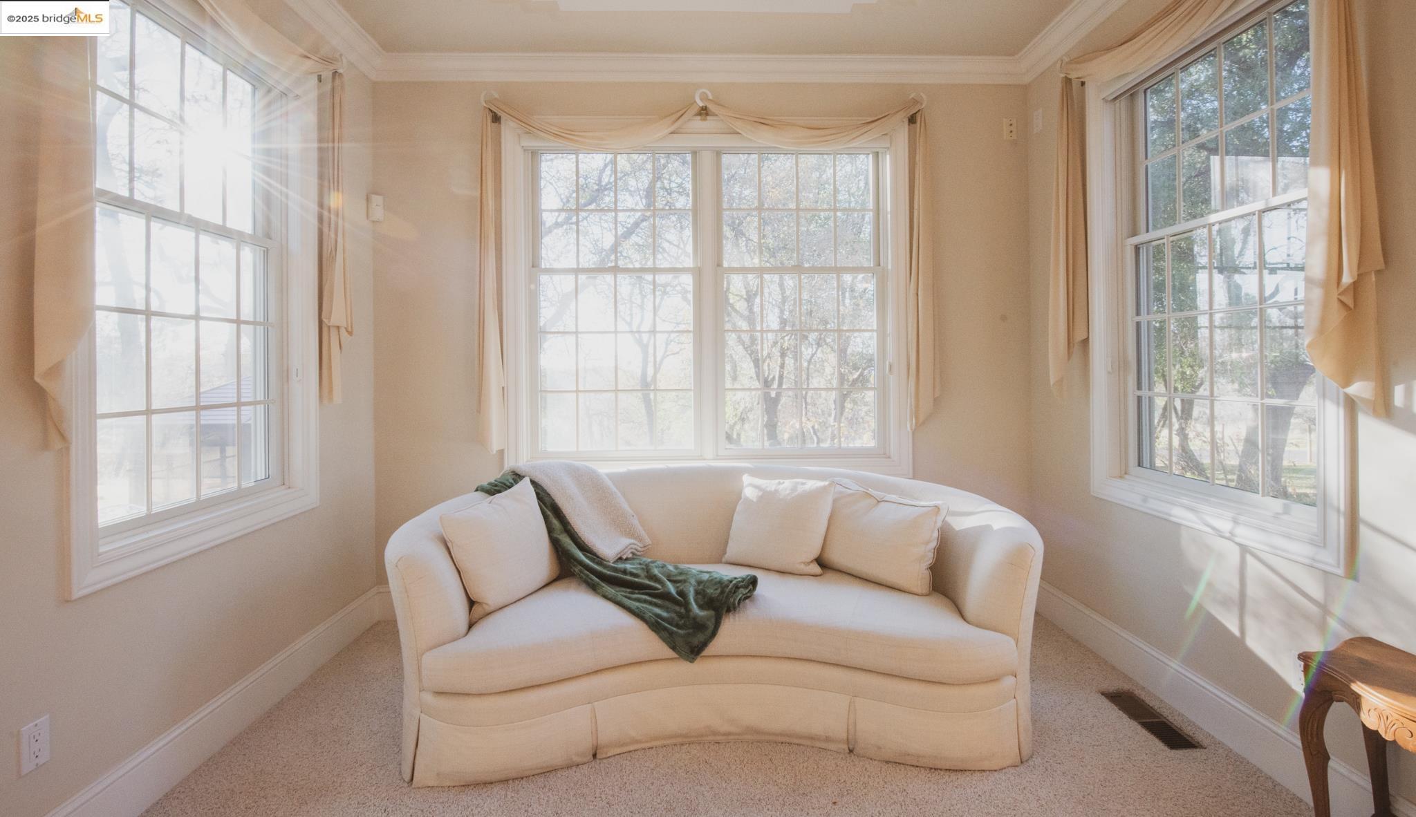 Detail Gallery Image 13 of 50 For 16161 Parkridge Ave, Sonora,  CA 95370 - 3 Beds | 2/1 Baths