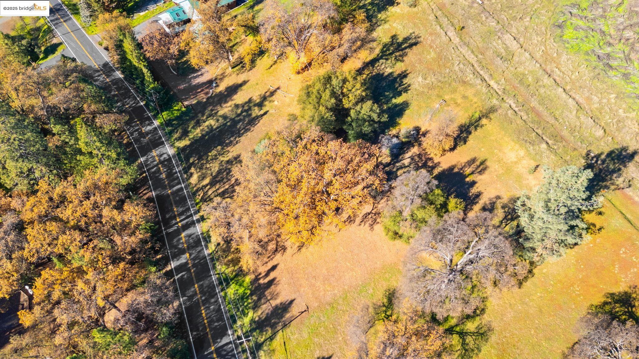 Detail Gallery Image 4 of 25 For 2/305 Ferretti Rd, Groveland,  CA 95321 - – Beds | – Baths