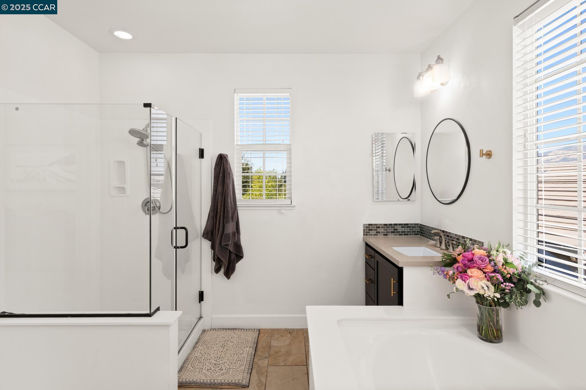 Detail Gallery Image 14 of 25 For 310 Elworthy Ranch Circle, Danville,  CA 94526 - 3 Beds | 2/1 Baths