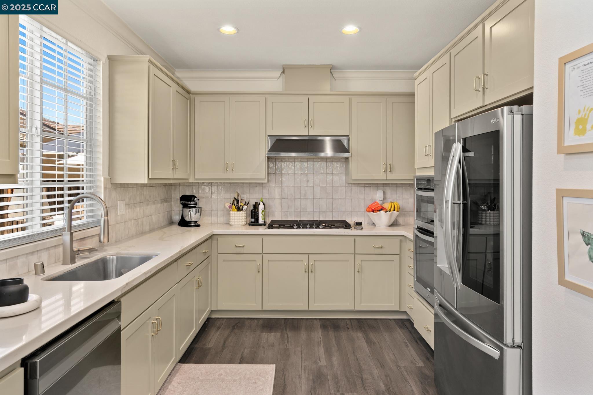 Detail Gallery Image 8 of 25 For 310 Elworthy Ranch Circle, Danville,  CA 94526 - 3 Beds | 2/1 Baths