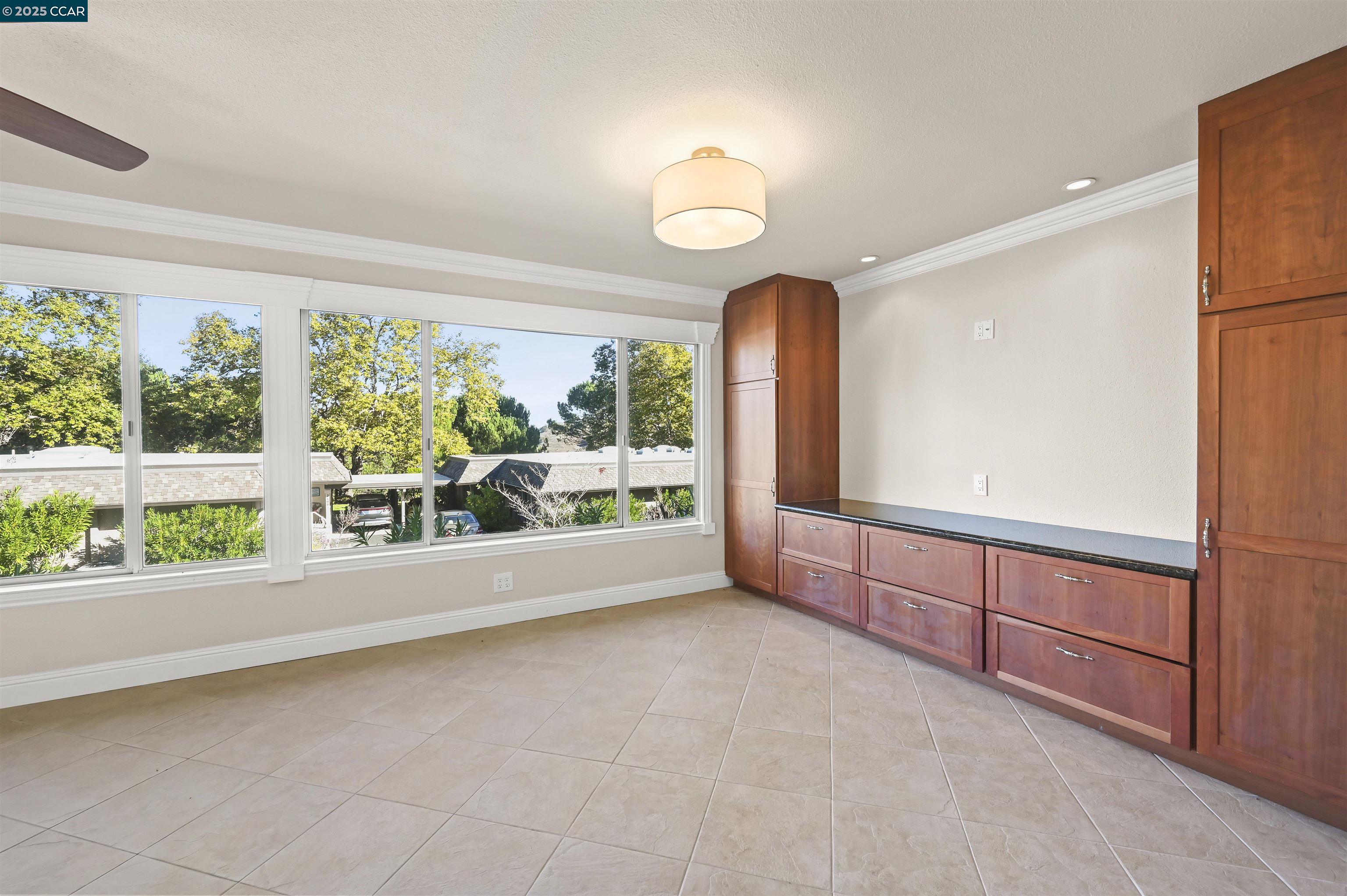 Detail Gallery Image 6 of 16 For 2312 Ptarmigan #1,  Walnut Creek,  CA 94595 - 2 Beds | 2 Baths
