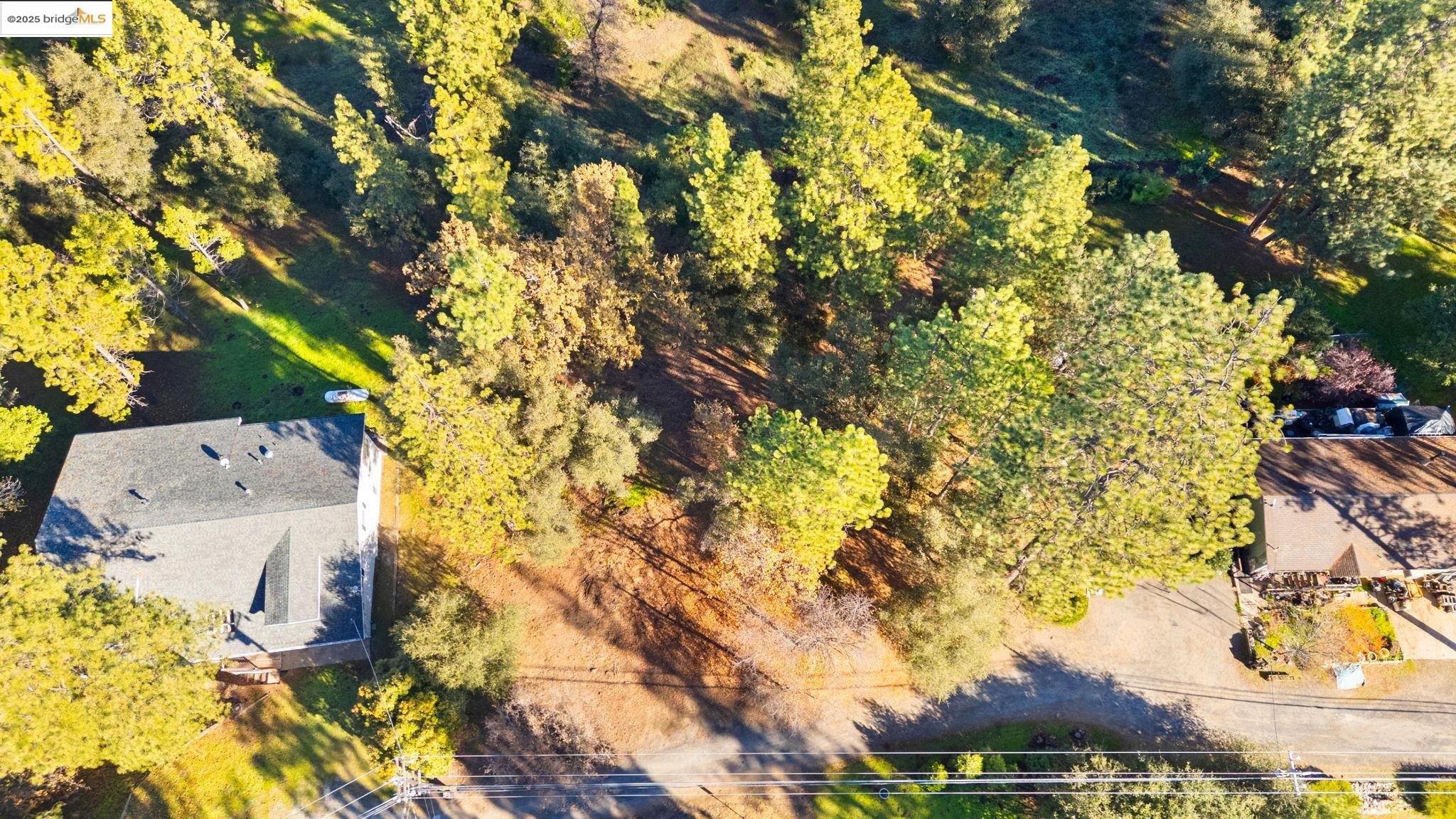 Detail Gallery Image 3 of 26 For 19426 Ferretti Rd, Groveland,  CA 95321 - – Beds | – Baths