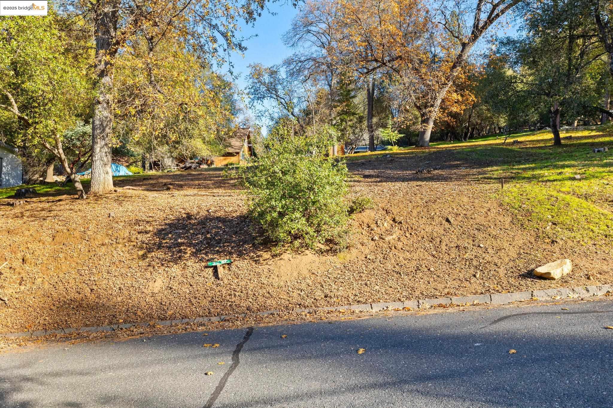 Front Image Thumbnail for EB41119256