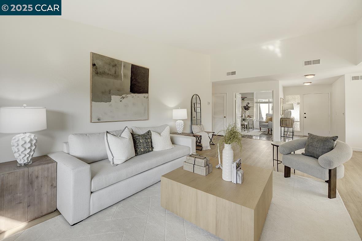 Detail Gallery Image 11 of 58 For 975 Terra California Dr #1,  Walnut Creek,  CA 94595 - 2 Beds | 2 Baths