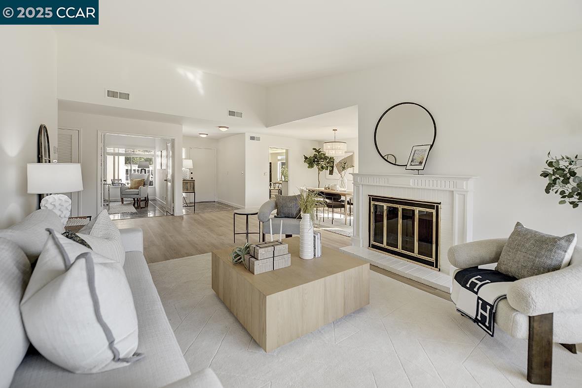 Detail Gallery Image 12 of 58 For 975 Terra California Dr #1,  Walnut Creek,  CA 94595 - 2 Beds | 2 Baths