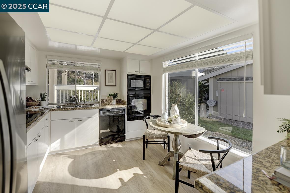 Detail Gallery Image 15 of 58 For 975 Terra California Dr #1,  Walnut Creek,  CA 94595 - 2 Beds | 2 Baths