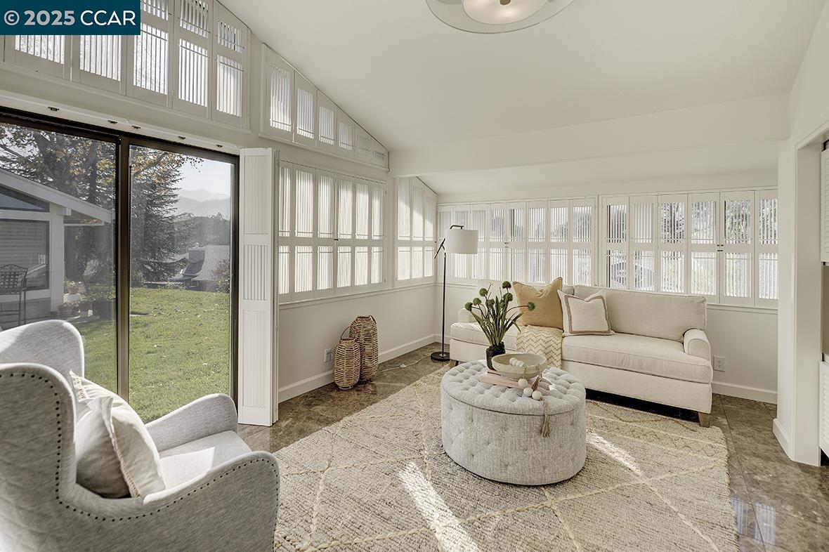 Detail Gallery Image 19 of 58 For 975 Terra California Dr #1,  Walnut Creek,  CA 94595 - 2 Beds | 2 Baths