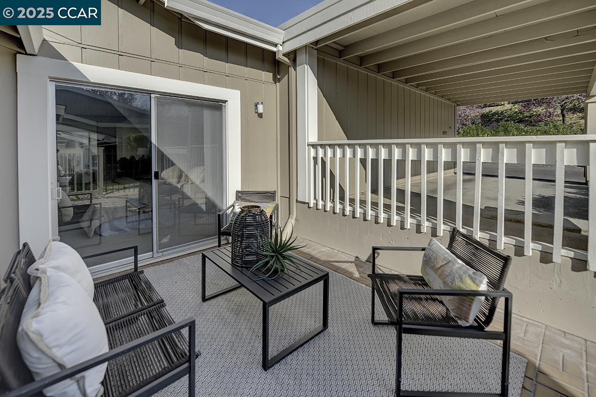 Detail Gallery Image 4 of 58 For 975 Terra California Dr #1,  Walnut Creek,  CA 94595 - 2 Beds | 2 Baths