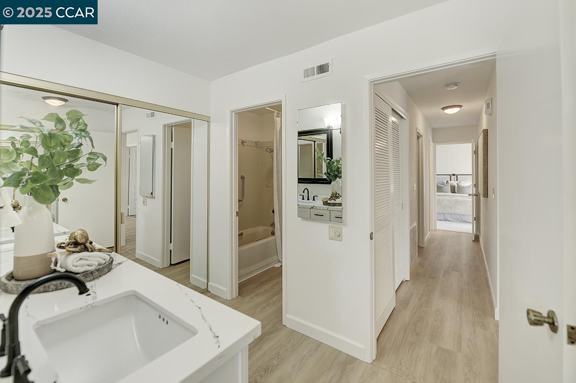 Detail Gallery Image 39 of 58 For 975 Terra California Dr #1,  Walnut Creek,  CA 94595 - 2 Beds | 2 Baths