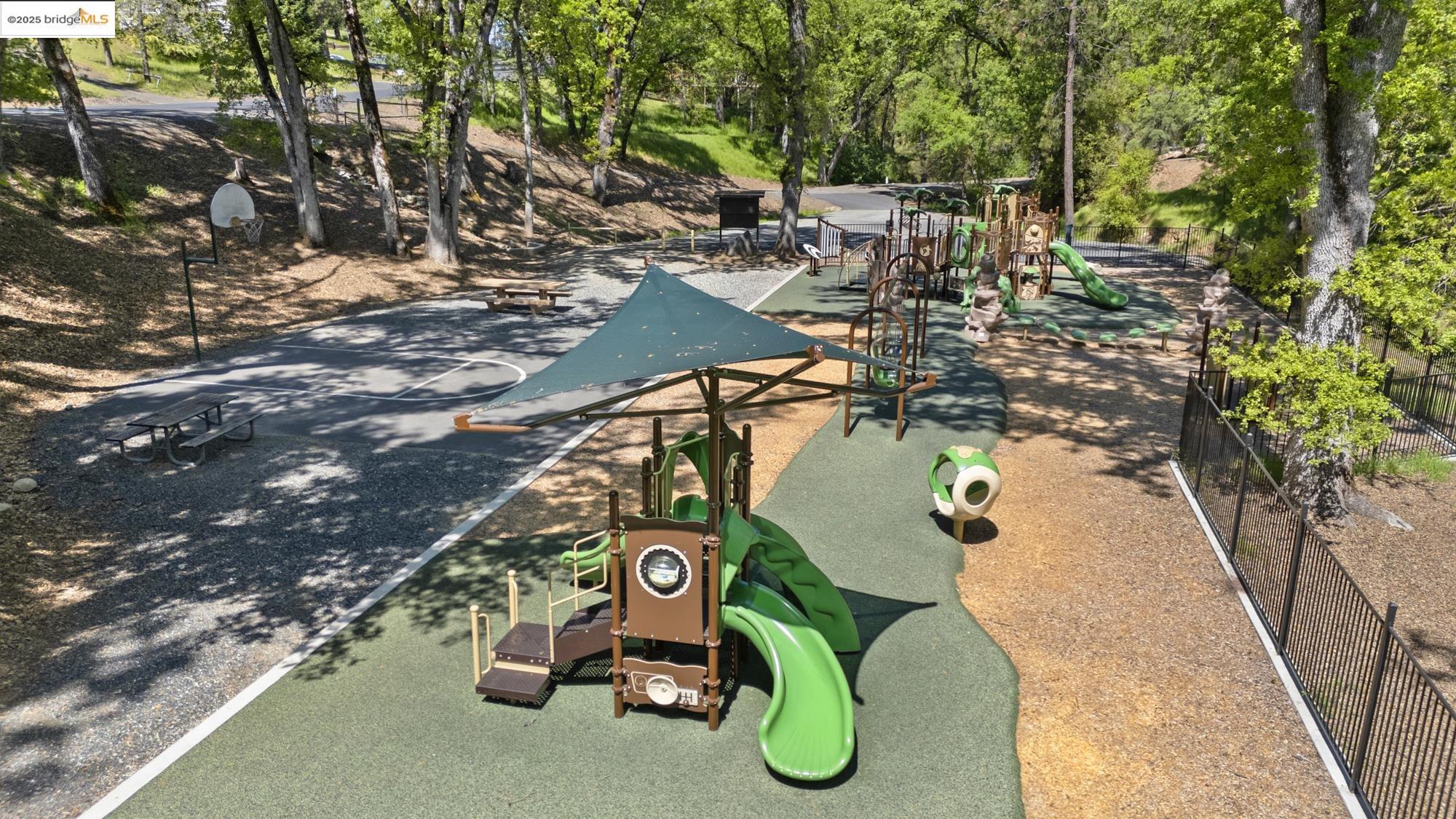 Detail Gallery Image 24 of 25 For 10/008 Mckinley Wy, Groveland,  CA 95321 - – Beds | – Baths