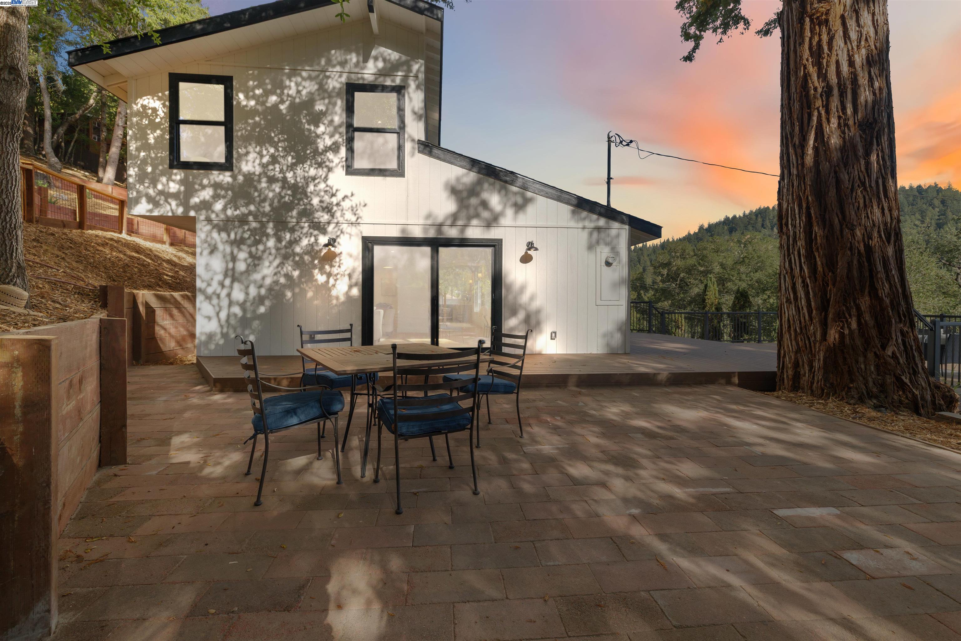 Detail Gallery Image 2 of 59 For 620 Manzanita Ave, Boulder Creek,  CA 95006 - 4 Beds | 3/1 Baths