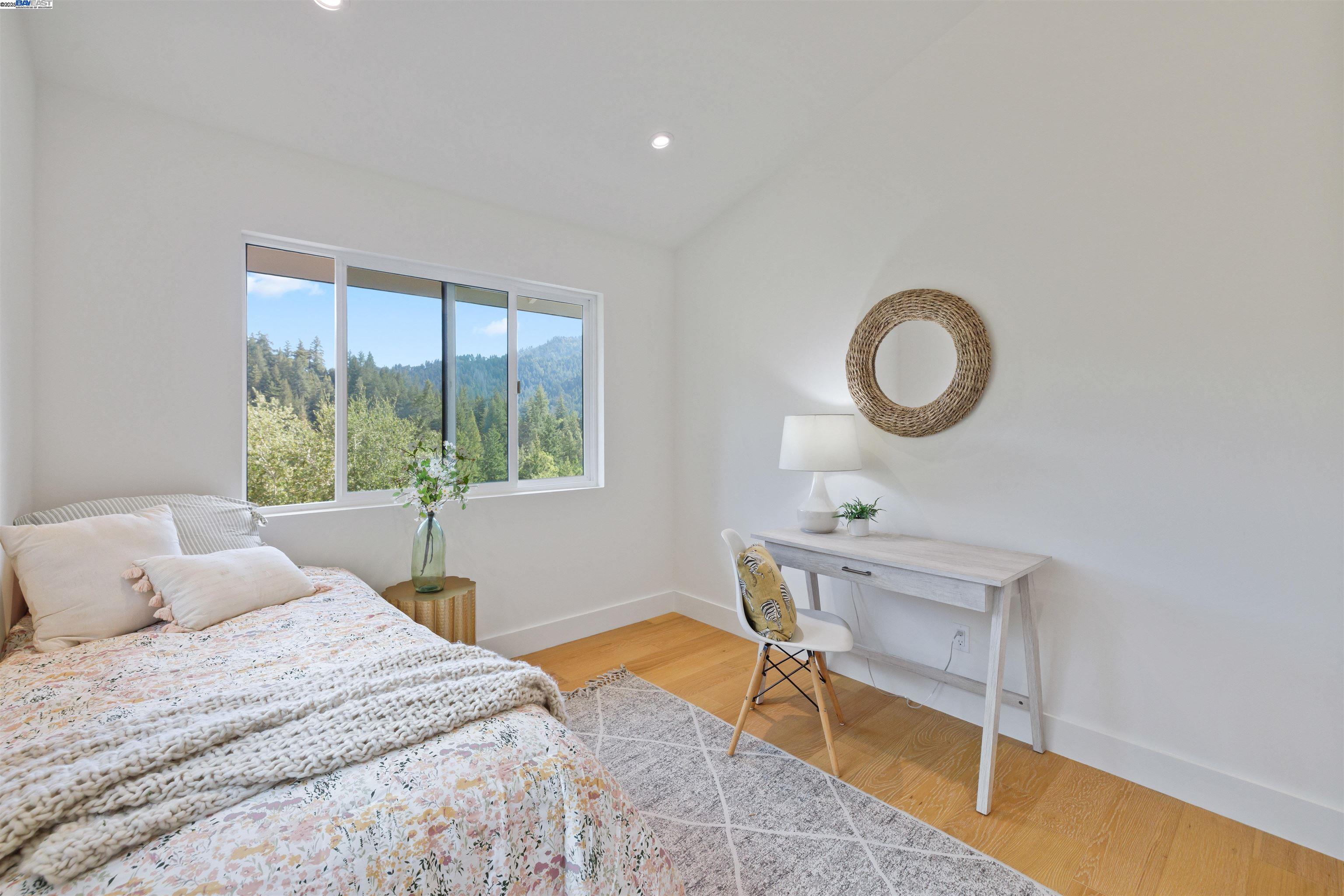 Detail Gallery Image 20 of 59 For 620 Manzanita Ave, Boulder Creek,  CA 95006 - 4 Beds | 3/1 Baths