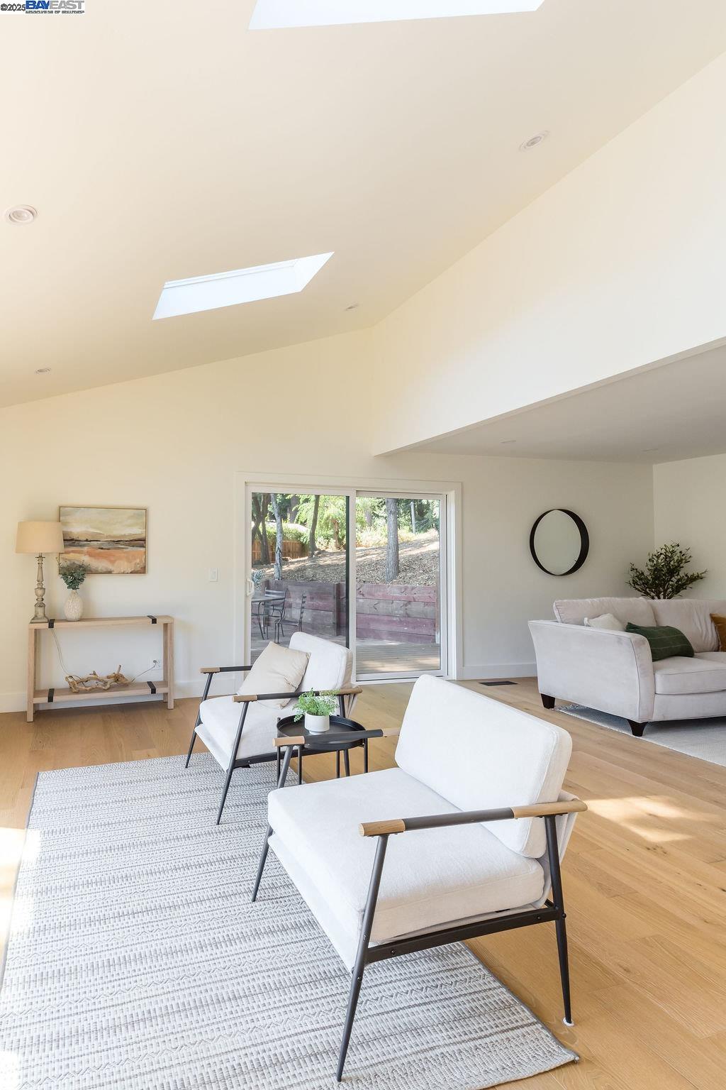 Detail Gallery Image 4 of 59 For 620 Manzanita Ave, Boulder Creek,  CA 95006 - 4 Beds | 3/1 Baths