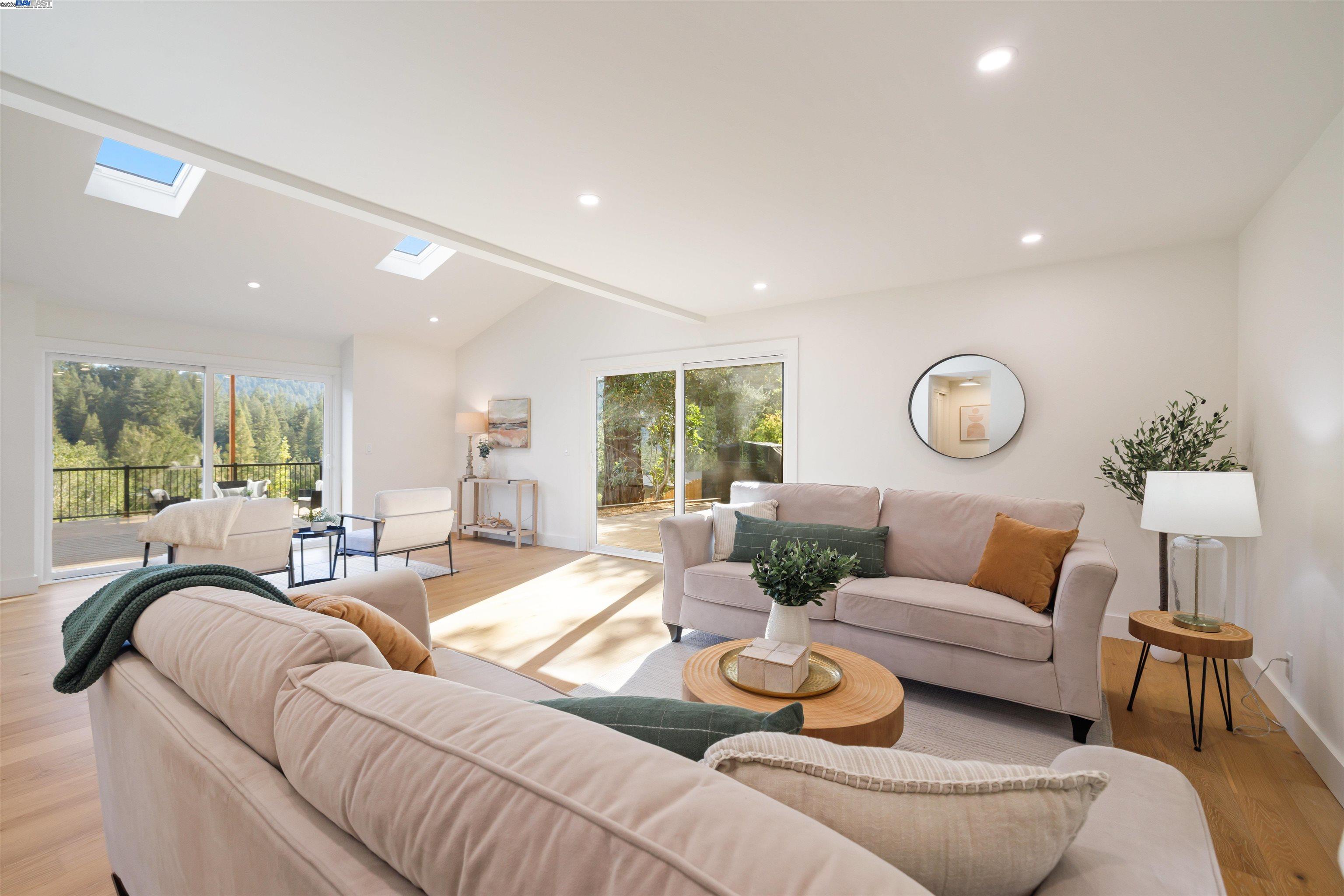 Detail Gallery Image 10 of 59 For 620 Manzanita Ave, Boulder Creek,  CA 95006 - 4 Beds | 3/1 Baths