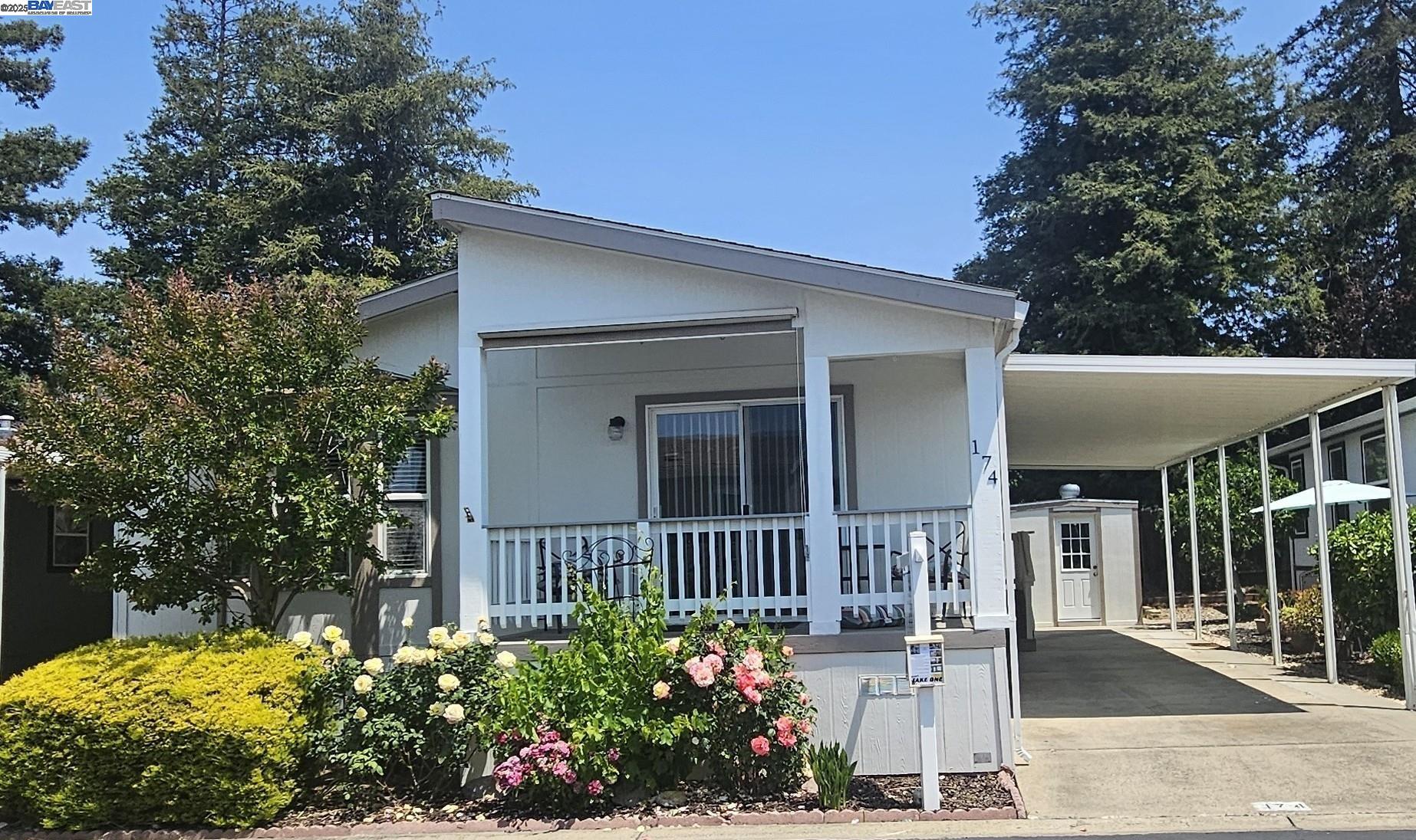 Detail Gallery Image 2 of 29 For 3263 Vineyard Ave #174,  Pleasanton,  CA 94566 - 3 Beds | 2 Baths