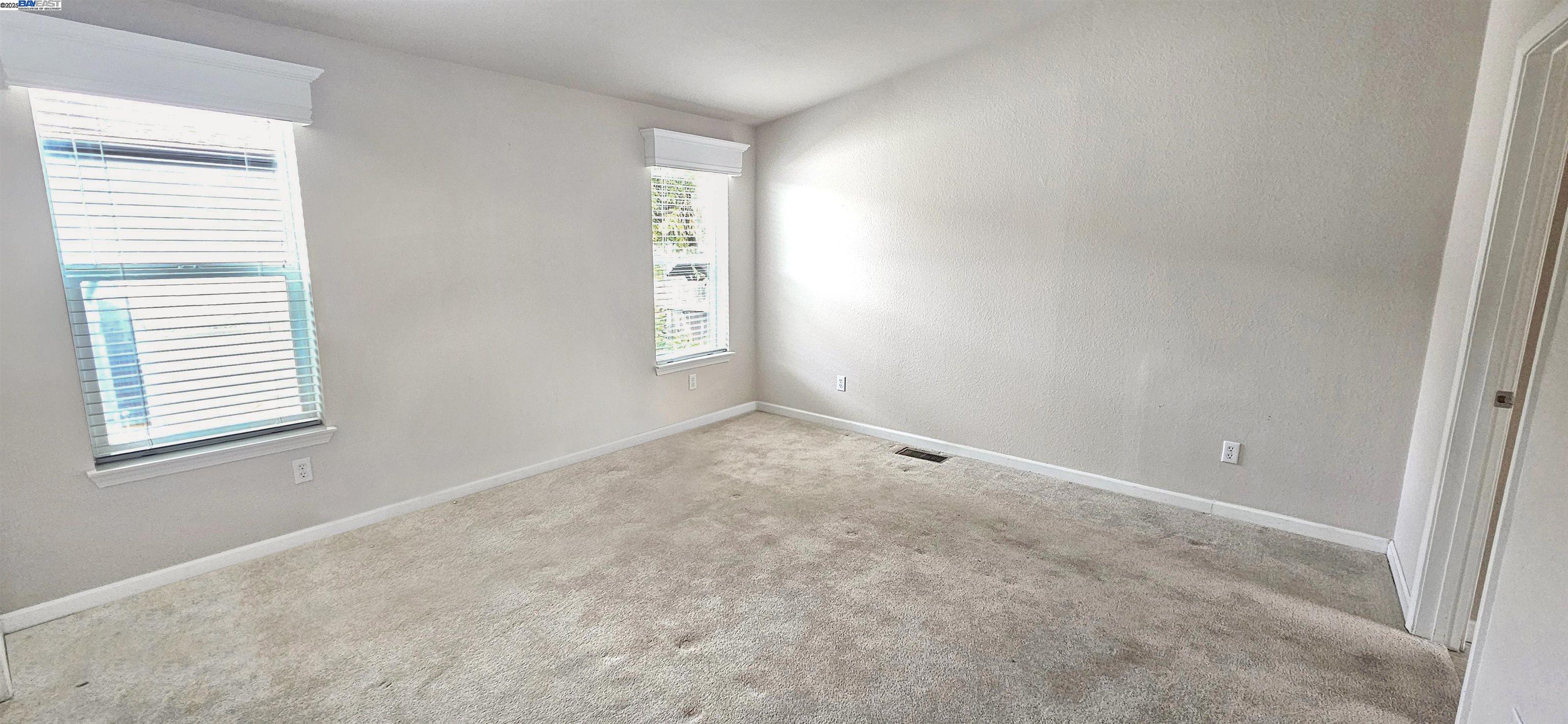 Detail Gallery Image 15 of 29 For 3263 Vineyard Ave #174,  Pleasanton,  CA 94566 - 3 Beds | 2 Baths