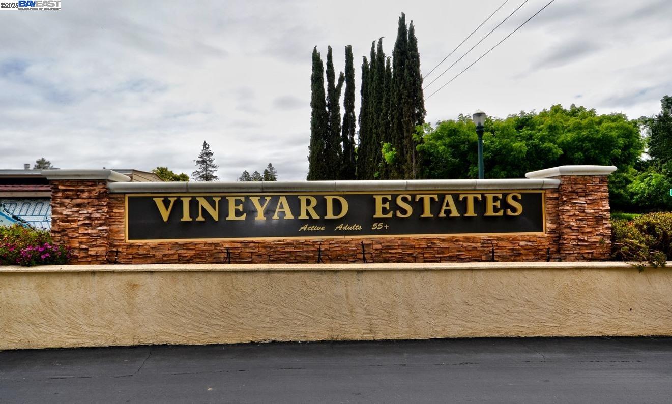 Detail Gallery Image 24 of 29 For 3263 Vineyard Ave #174,  Pleasanton,  CA 94566 - 3 Beds | 2 Baths