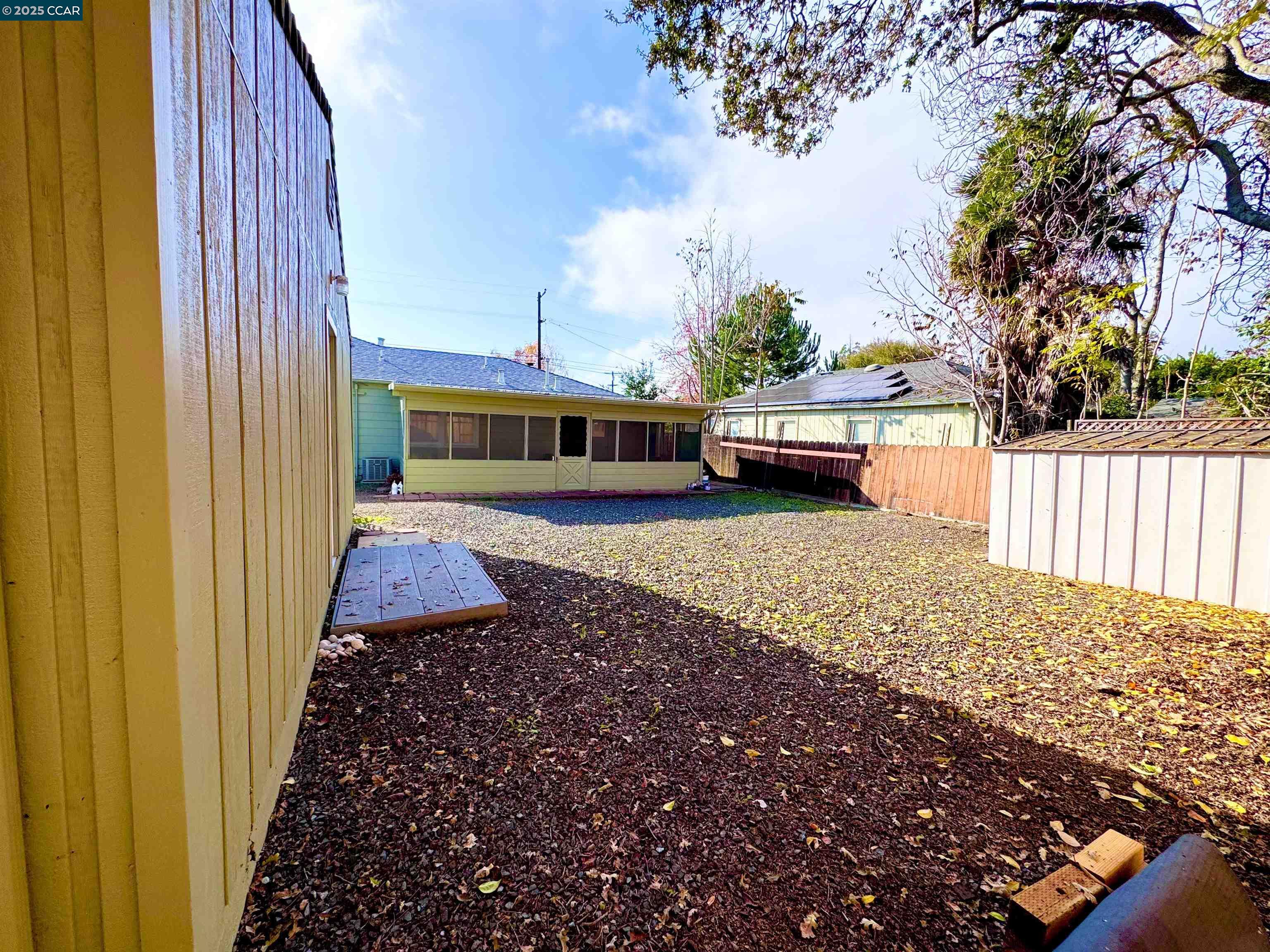 Detail Gallery Image 19 of 25 For 1834 Venice Dr, Concord,  CA 94519 - 3 Beds | 1 Baths