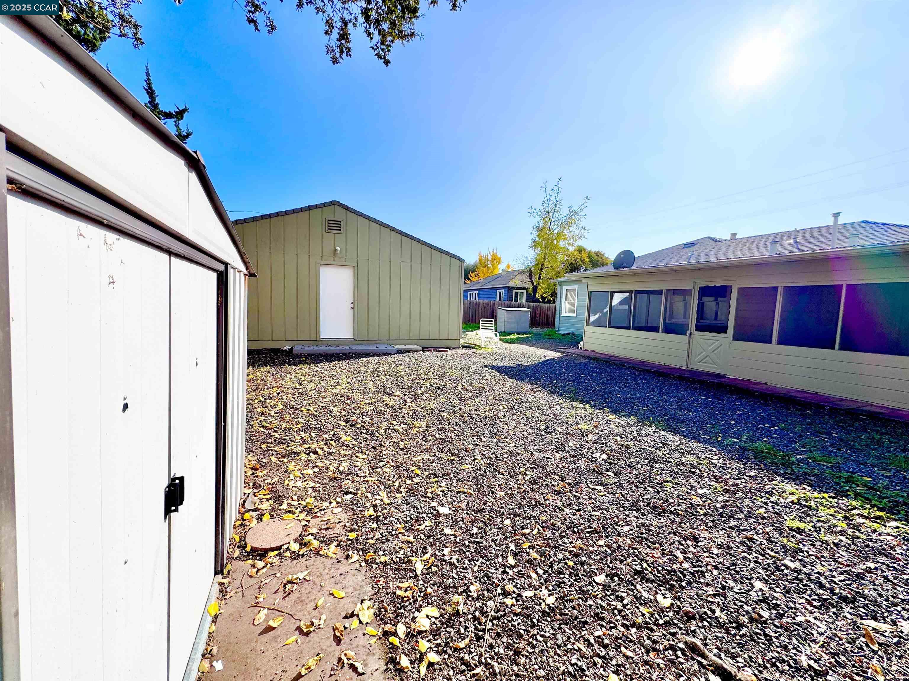 Detail Gallery Image 20 of 25 For 1834 Venice Dr, Concord,  CA 94519 - 3 Beds | 1 Baths