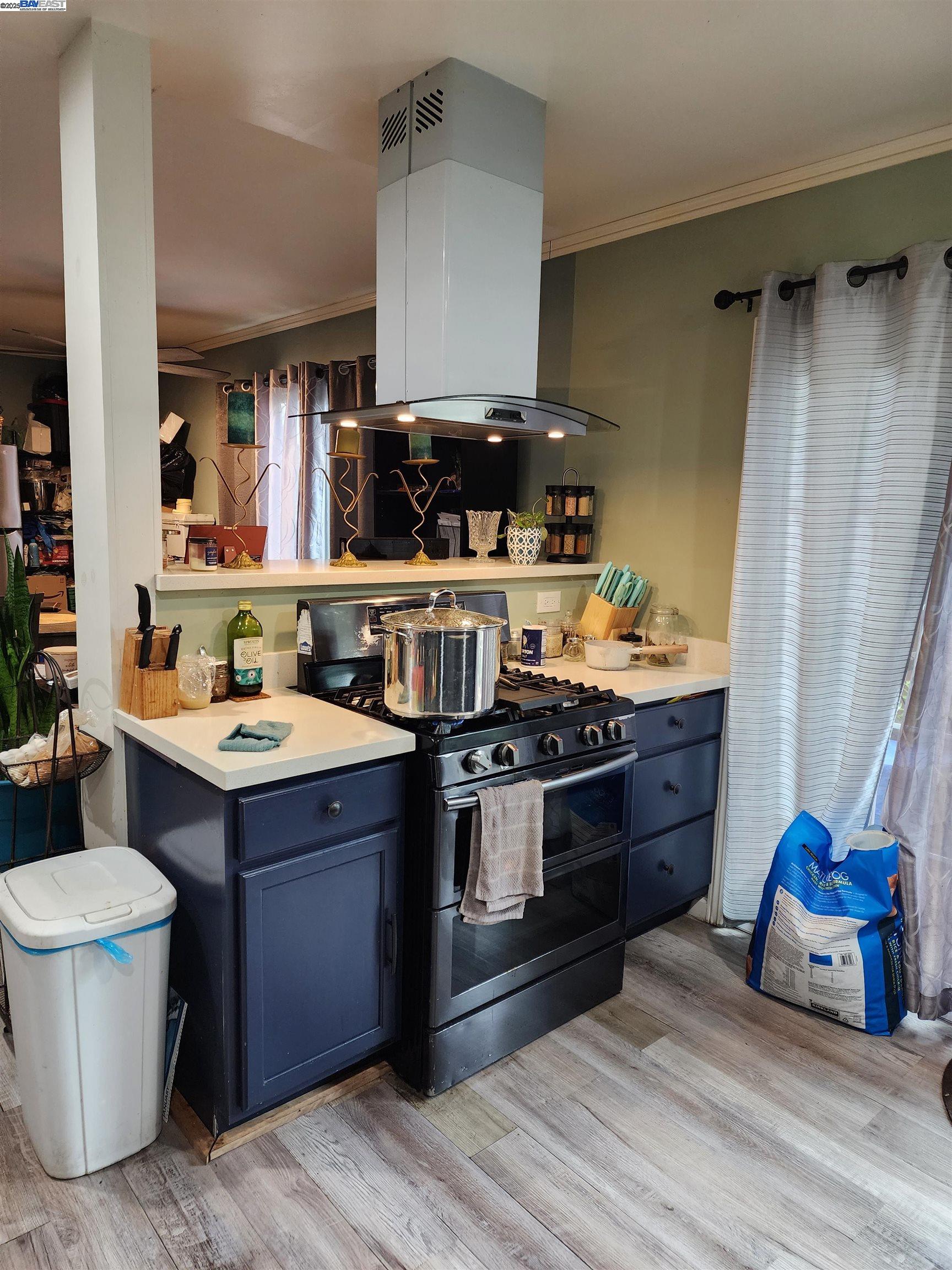 Detail Gallery Image 11 of 17 For 3026 N American, Stockton,  CA 95204 - 2 Beds | 2 Baths